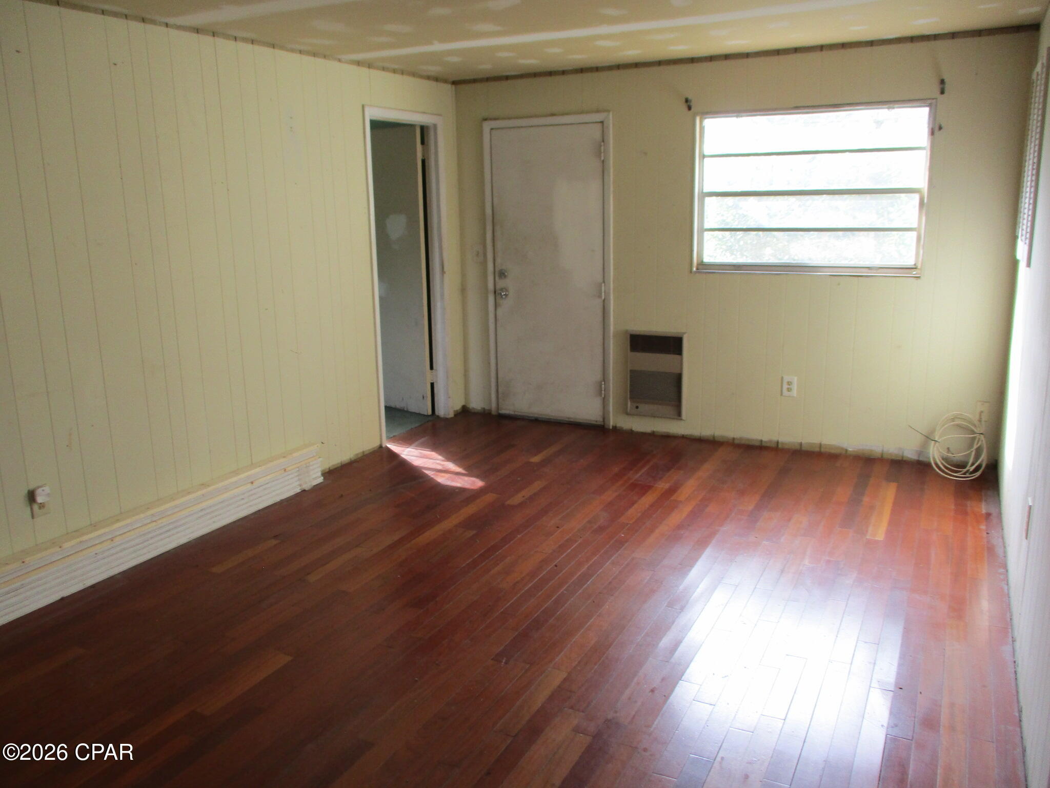 Hentz 1st Add Unit B - Residential