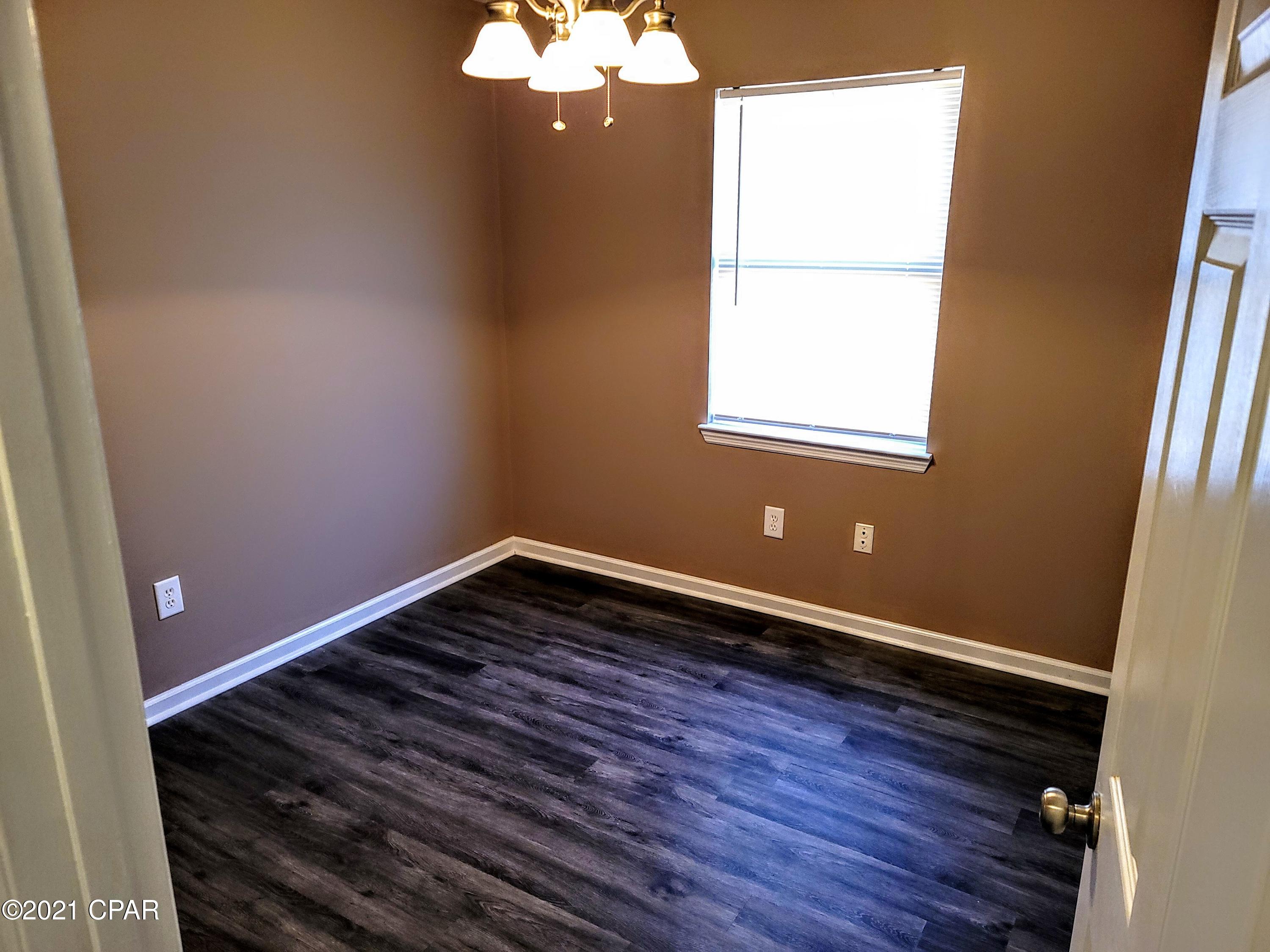 Venetian Villa - Residential Lease