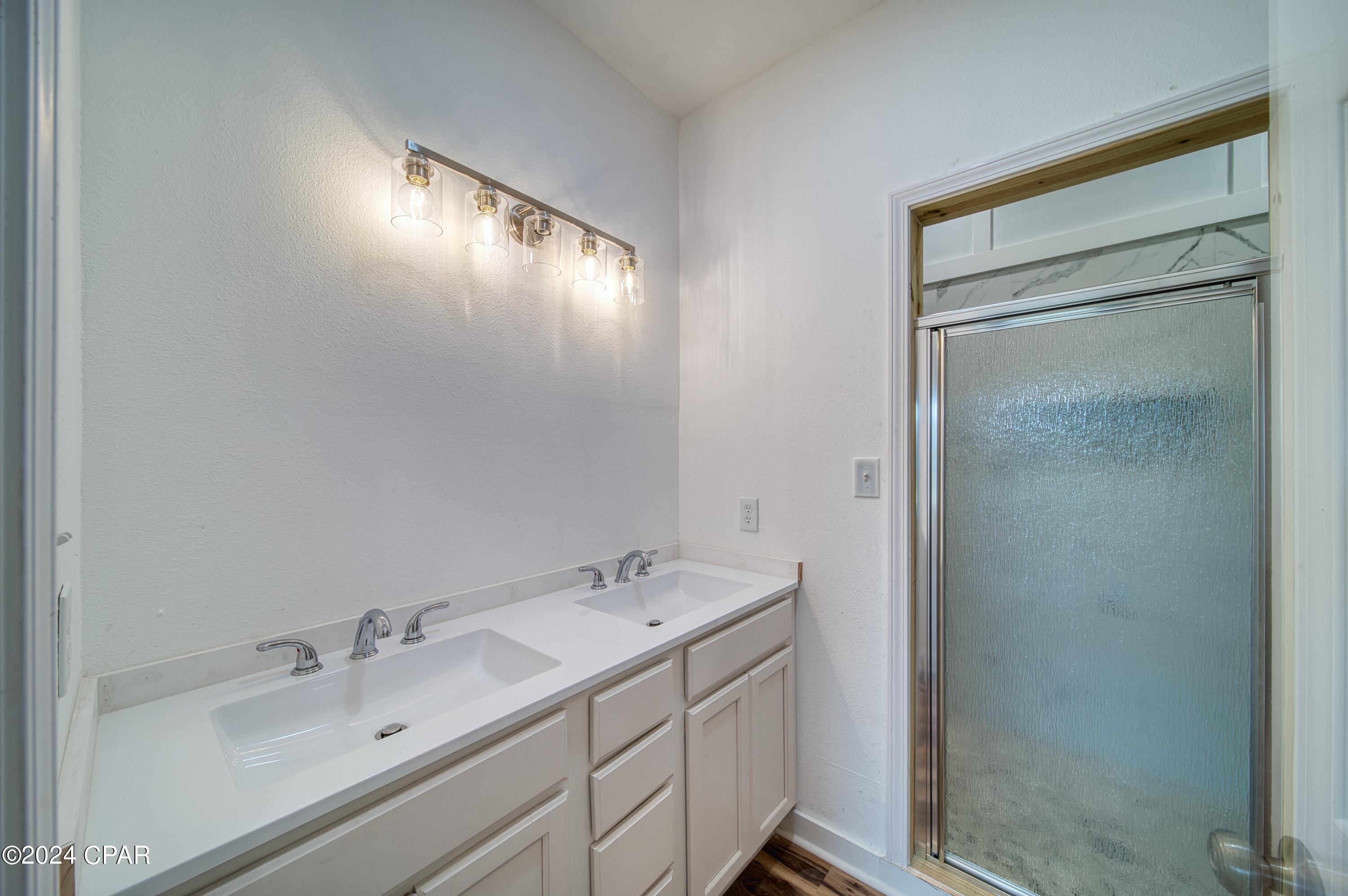 Towne & Country Lake Estates - Residential