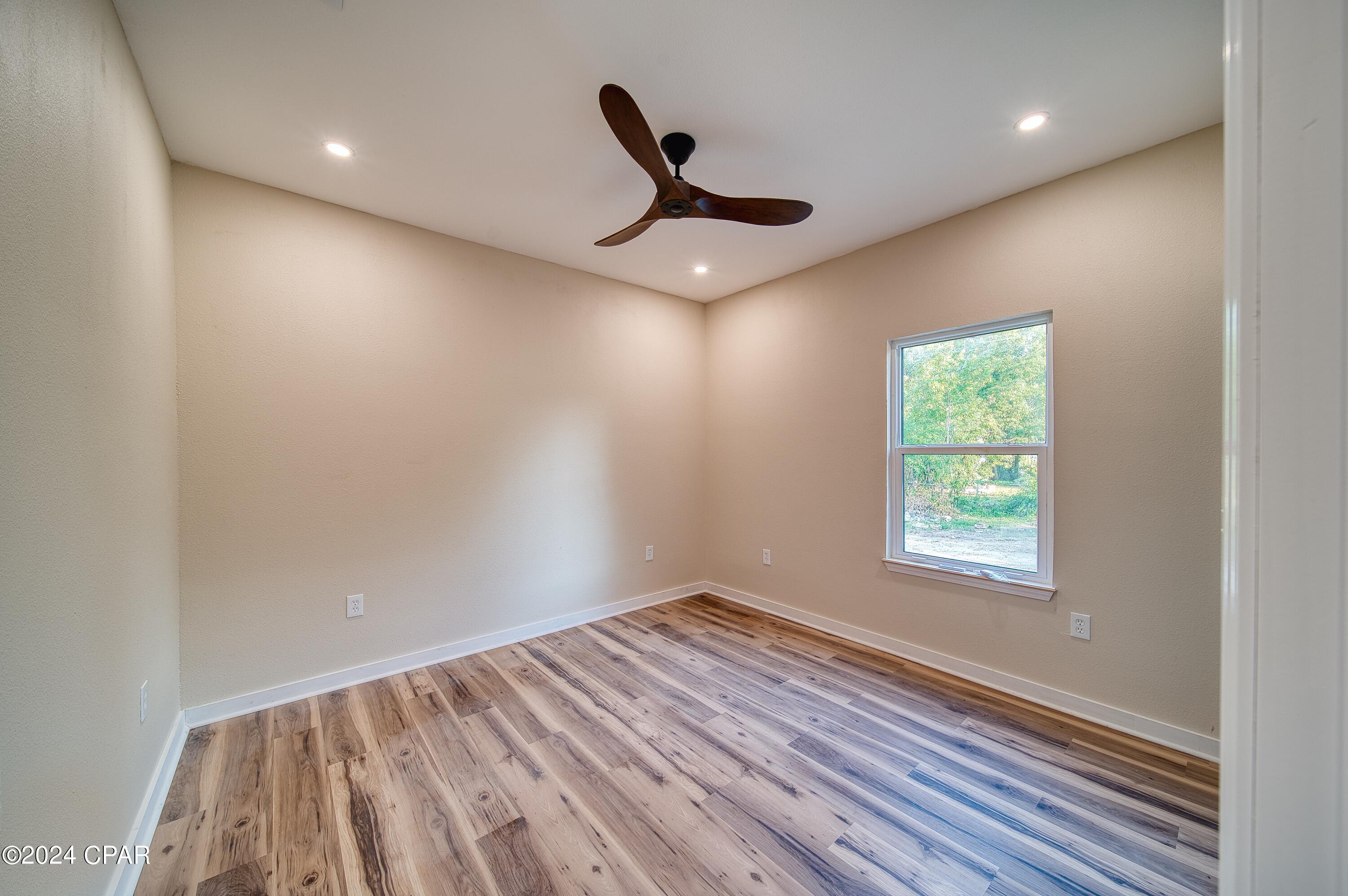 Towne & Country Lake Estates - Residential