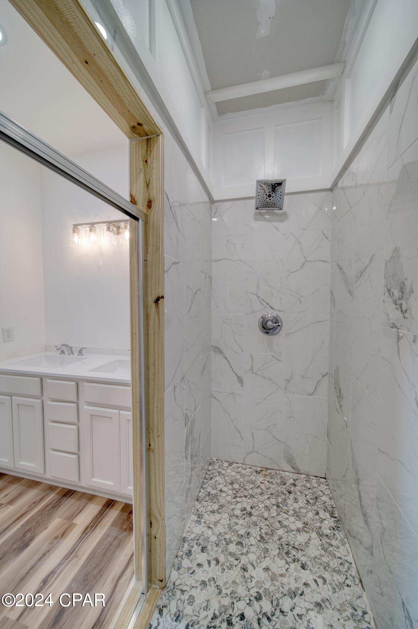 Towne & Country Lake Estates - Residential