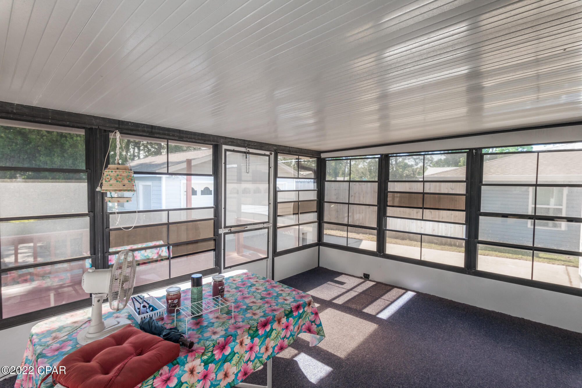 North Lagoon Oaks 7th Add - Residential