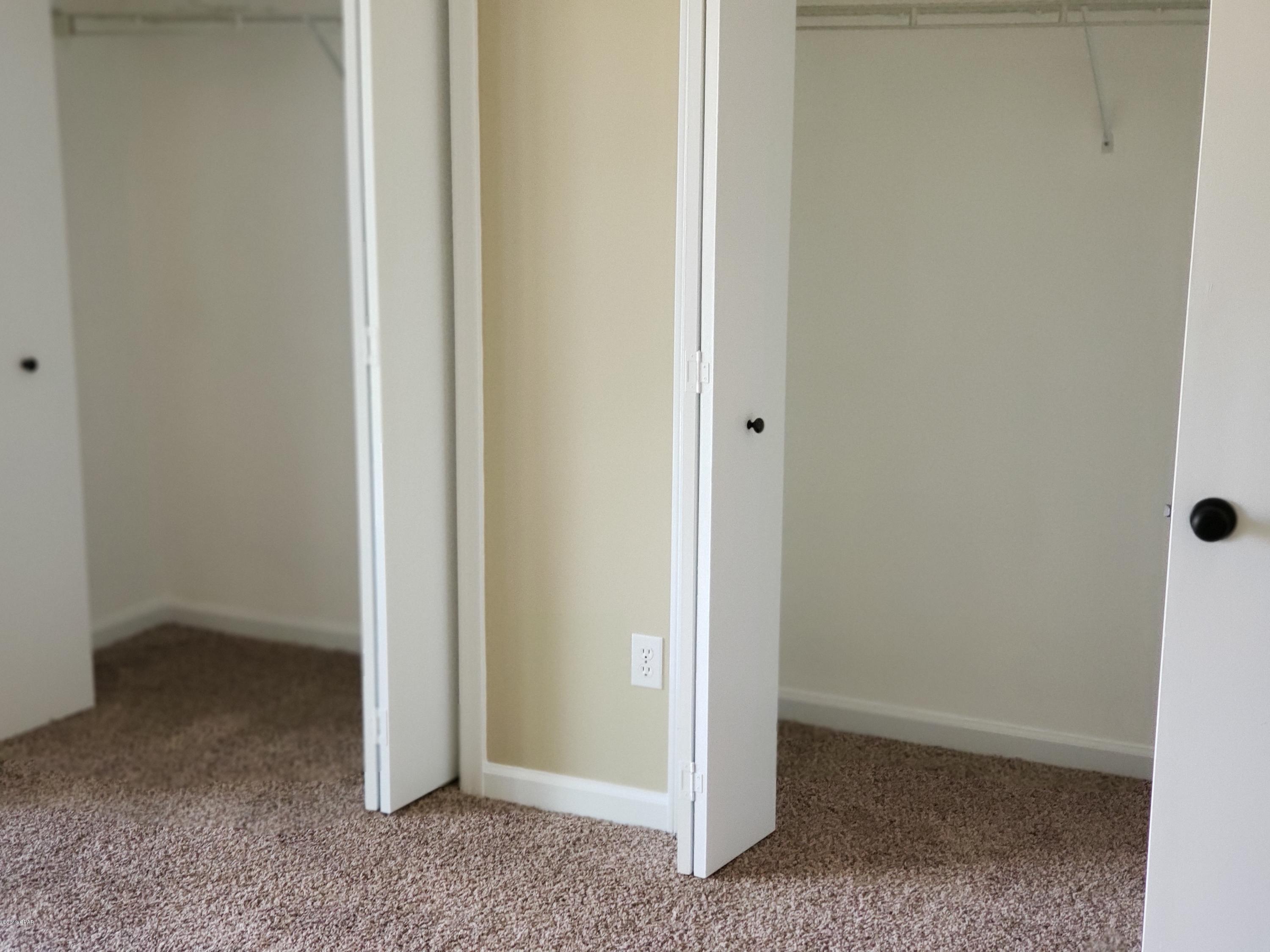 Sunbay Townhouses - Residential