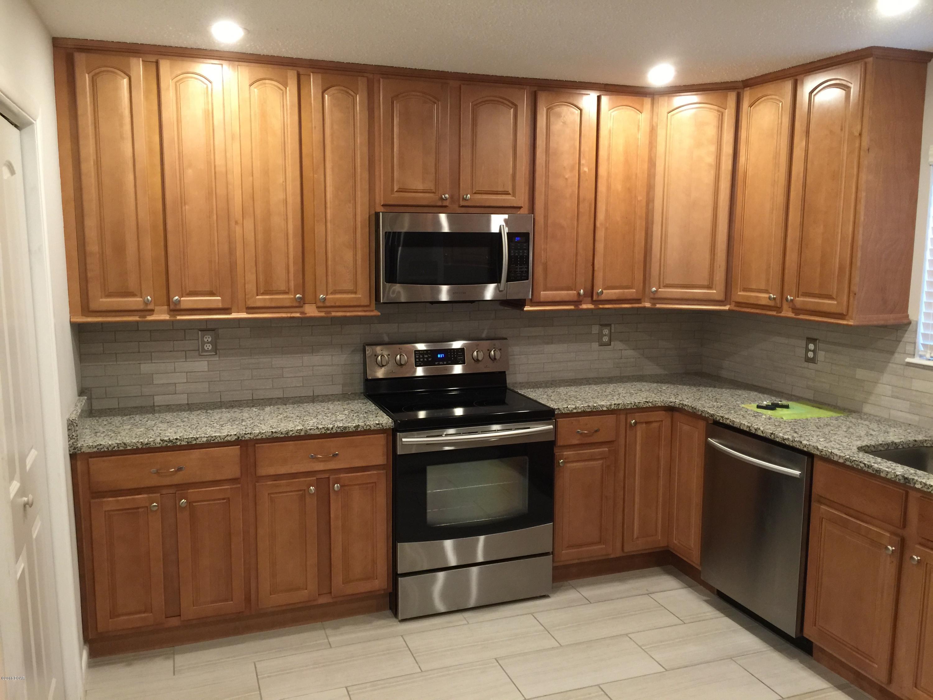 Baywood Shores Est Unit 5 - Residential