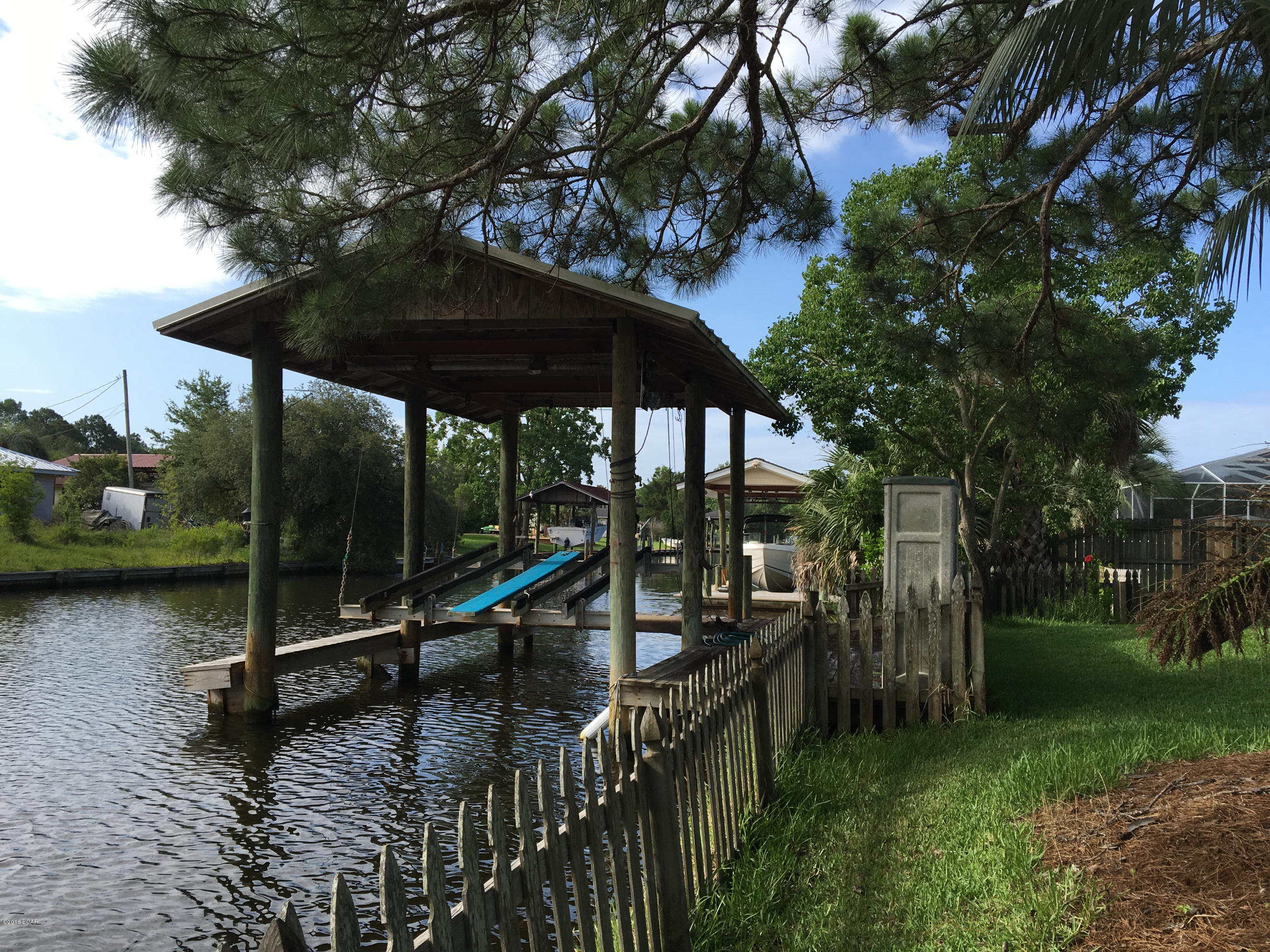 Baywood Shores Est Unit 5 - Residential