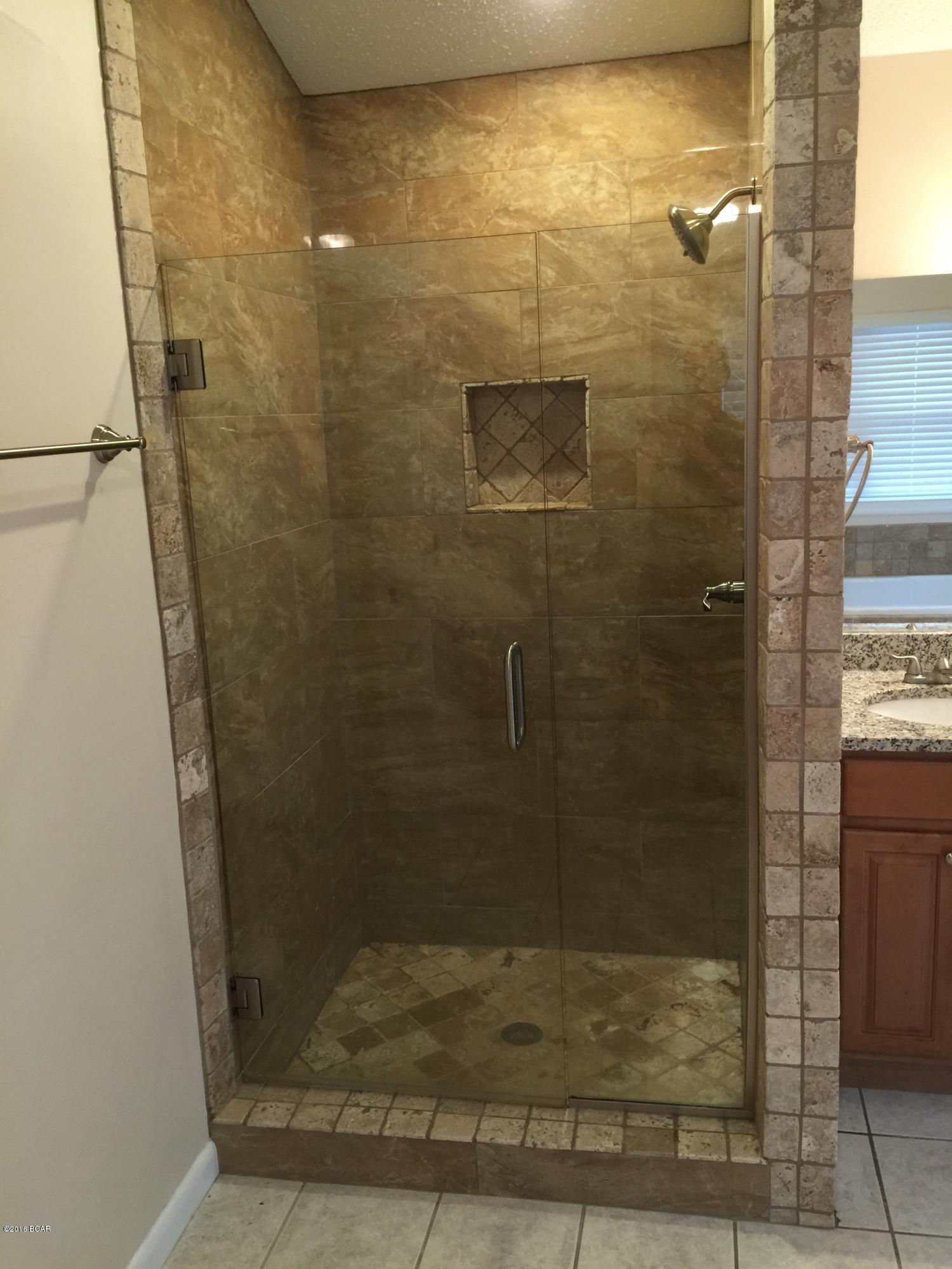 Baywood Shores Est Unit 5 - Residential