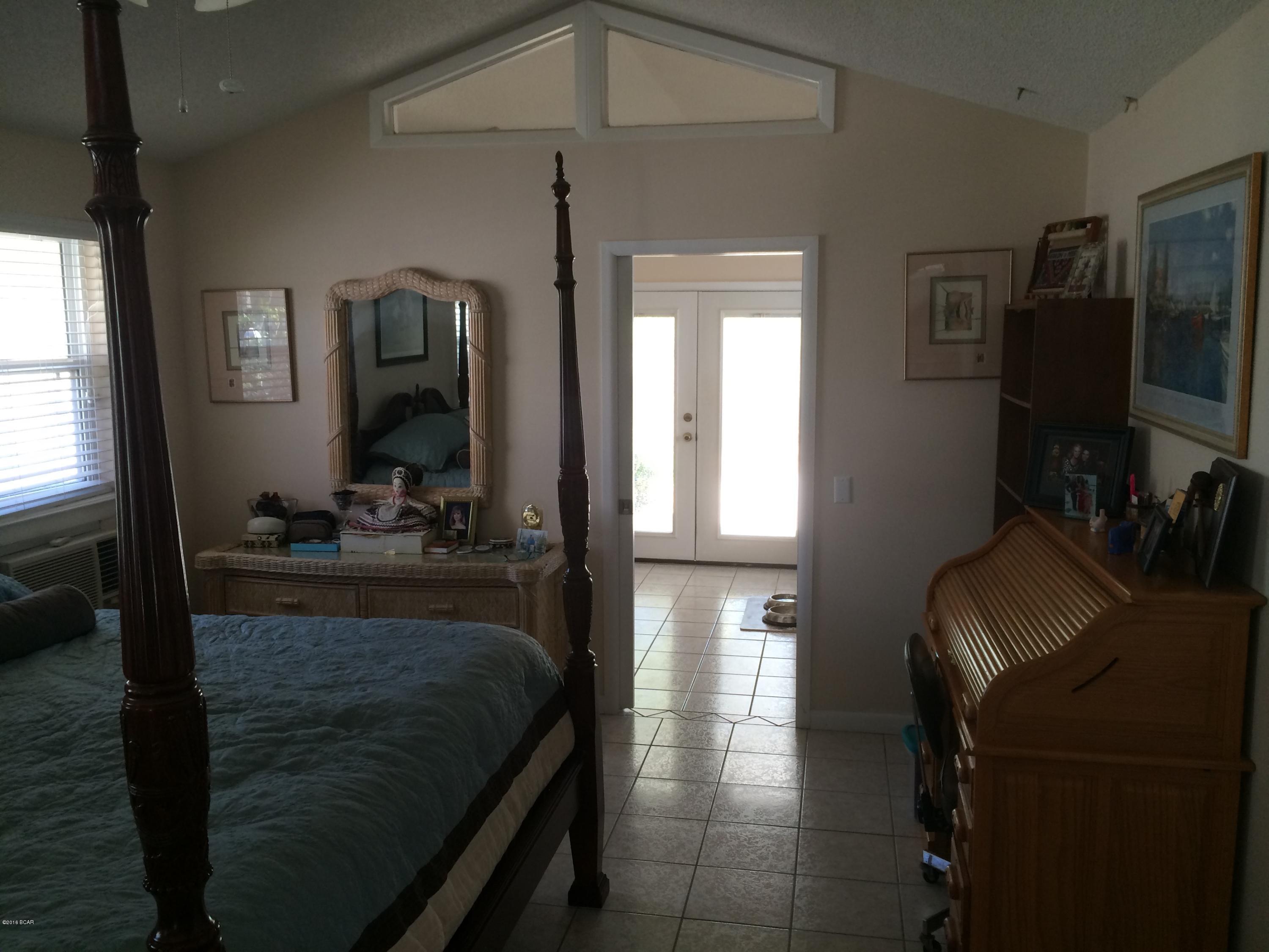 Baywood Shores Est Unit 5 - Residential