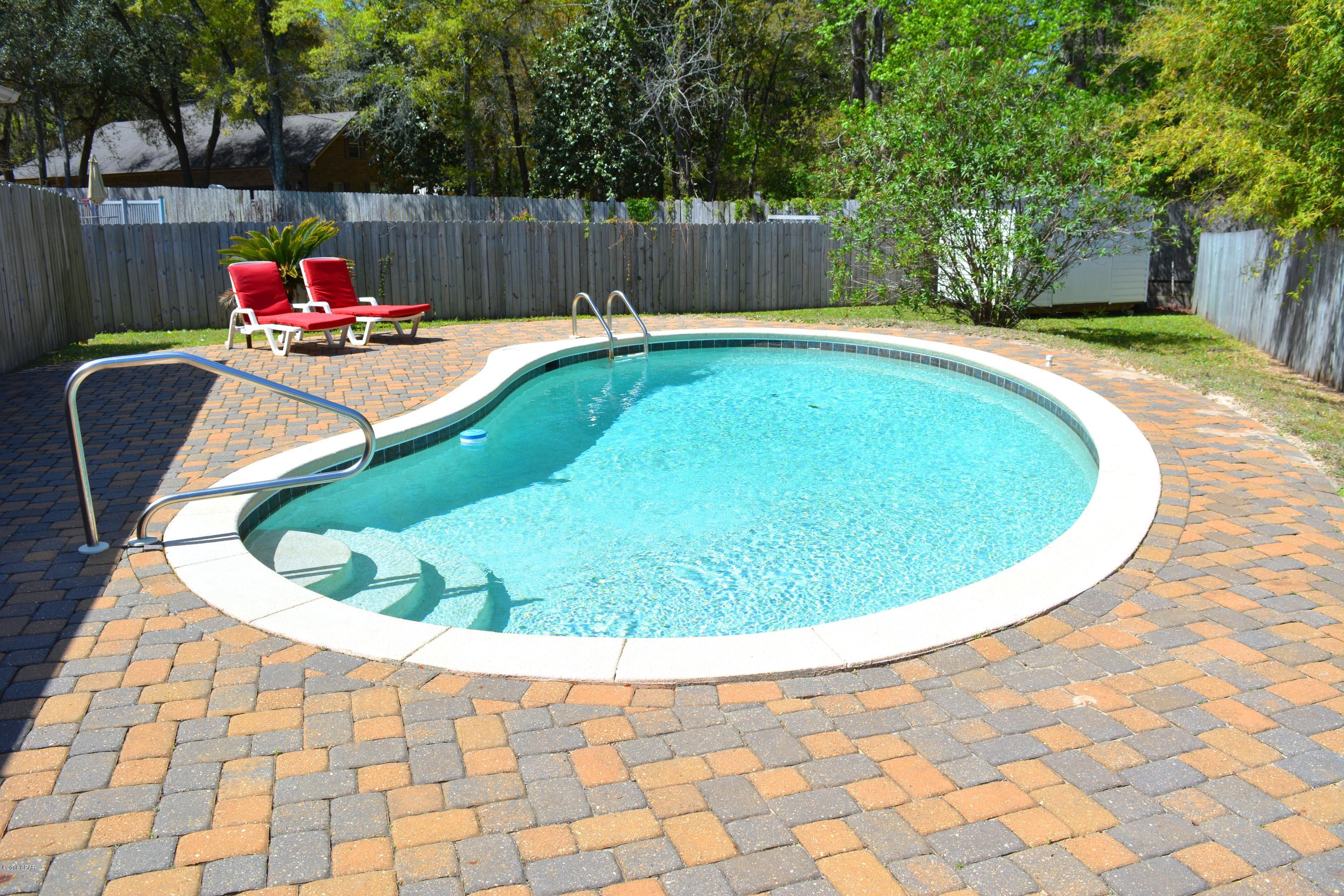 Britton Woods - Residential