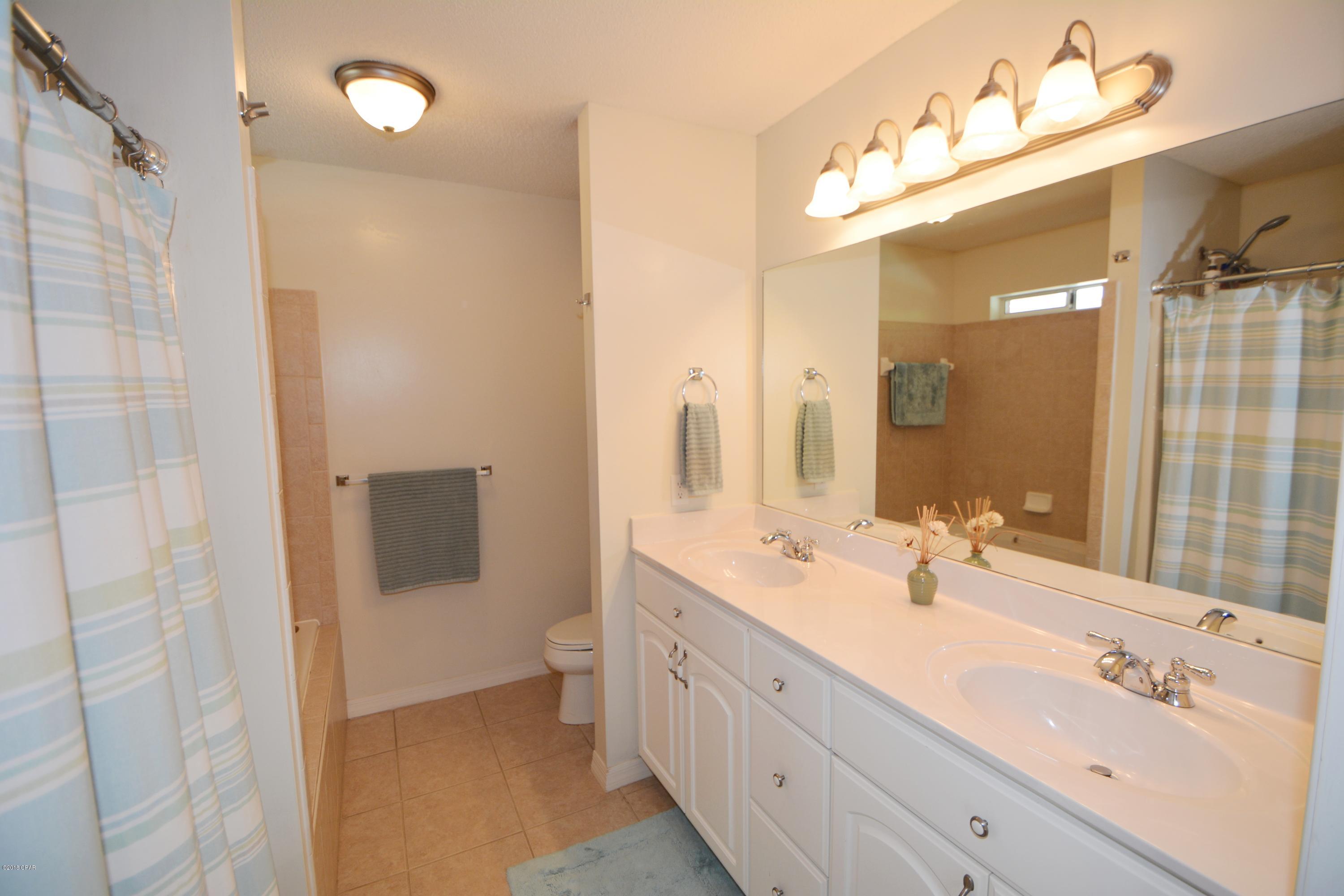 Britton Woods - Residential