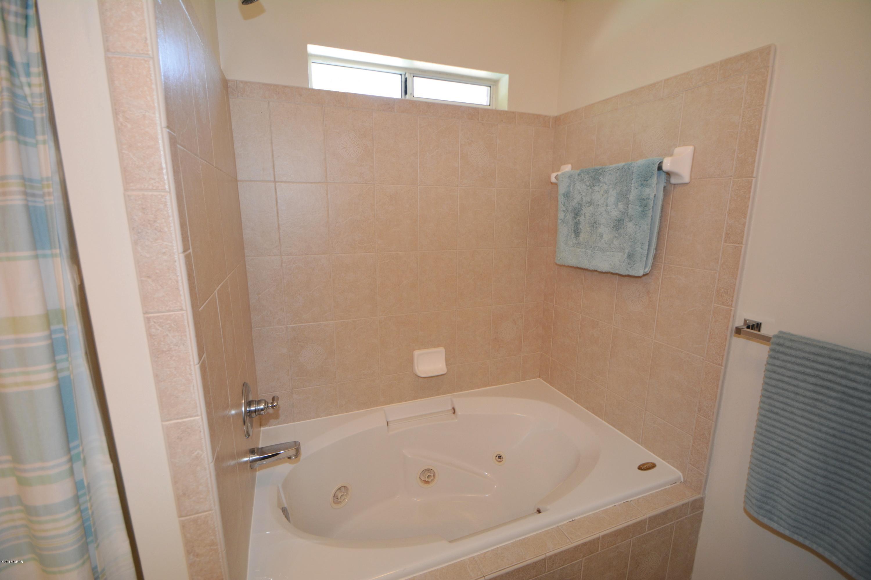 Britton Woods - Residential