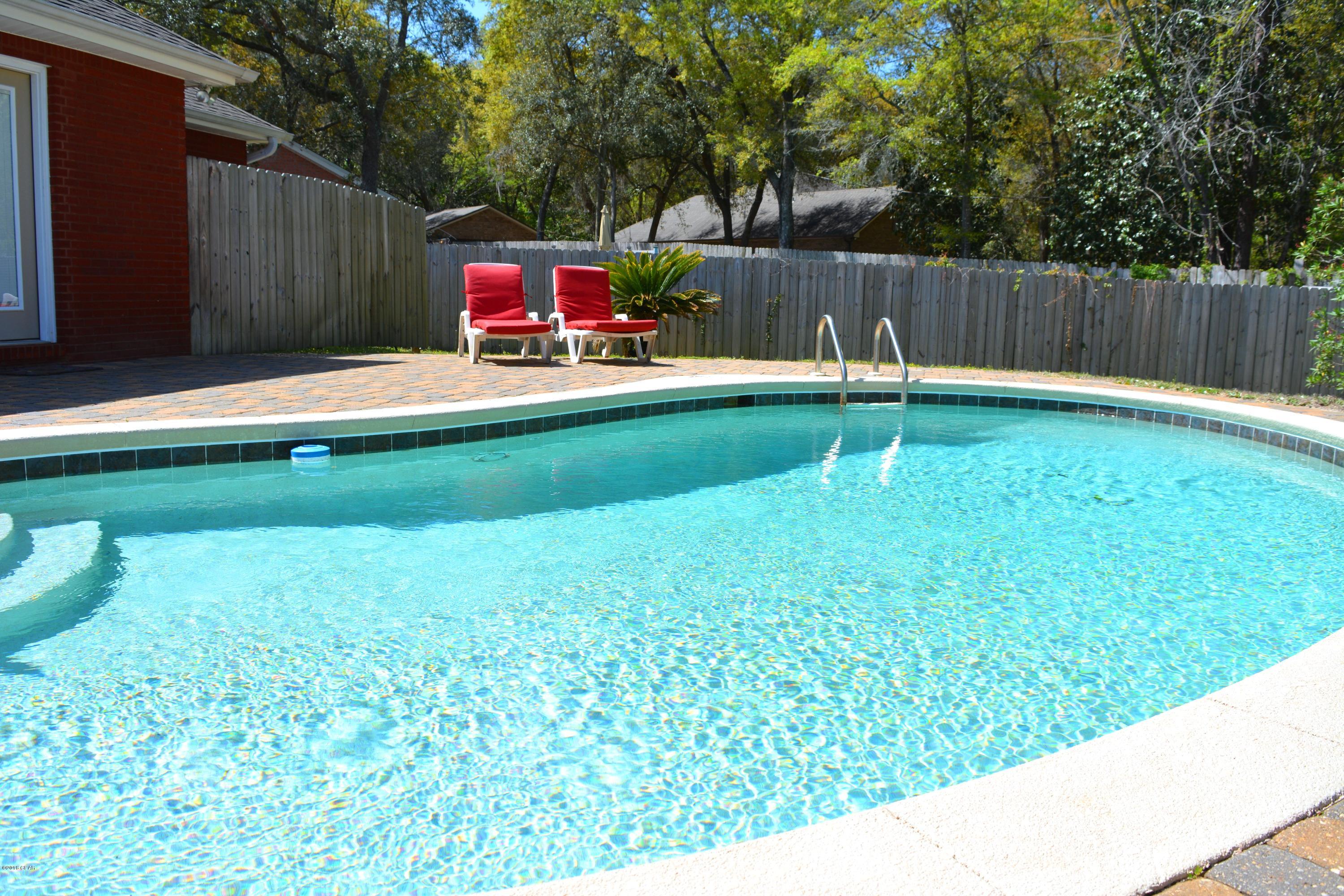 Britton Woods - Residential