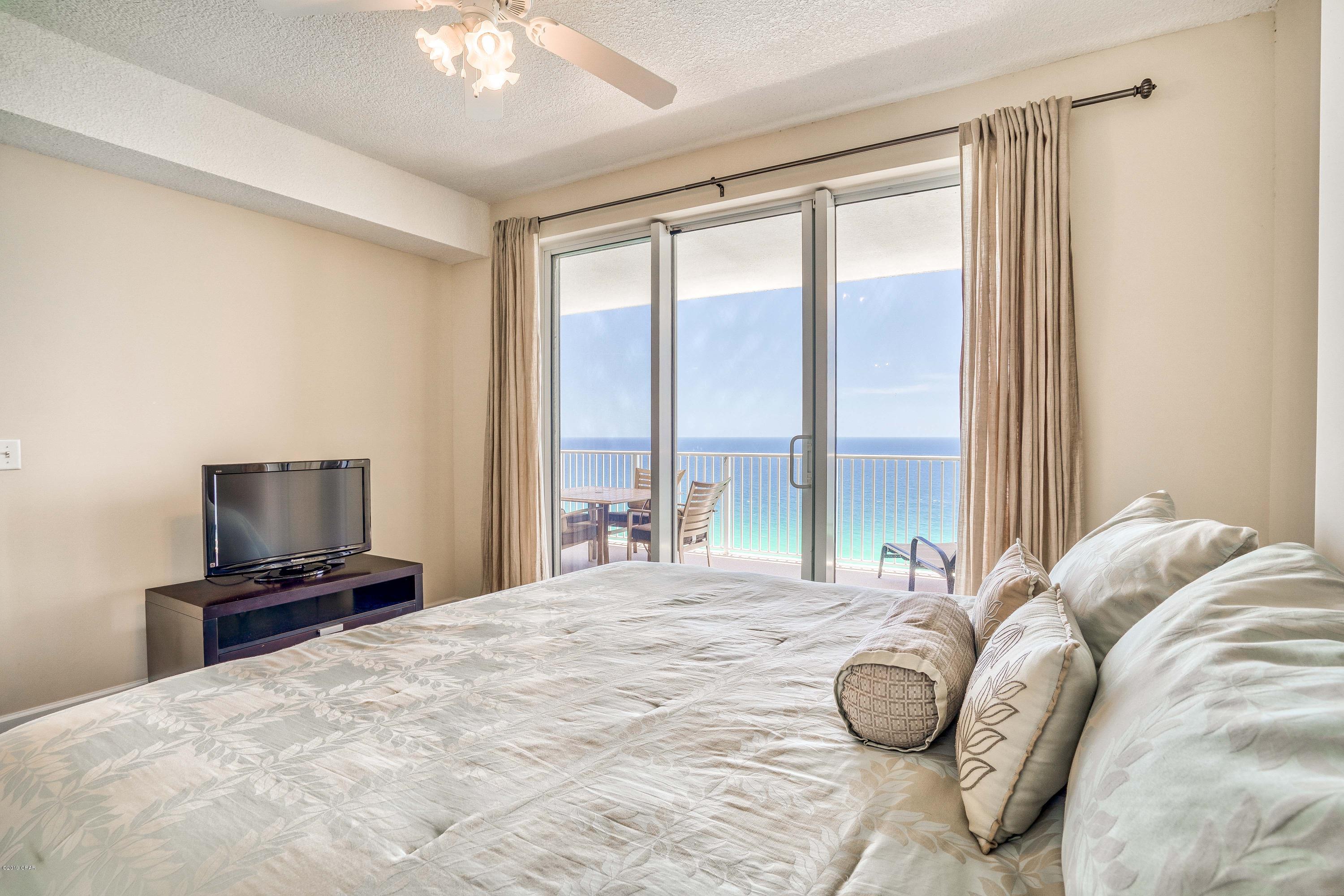 Tropic Winds - Residential