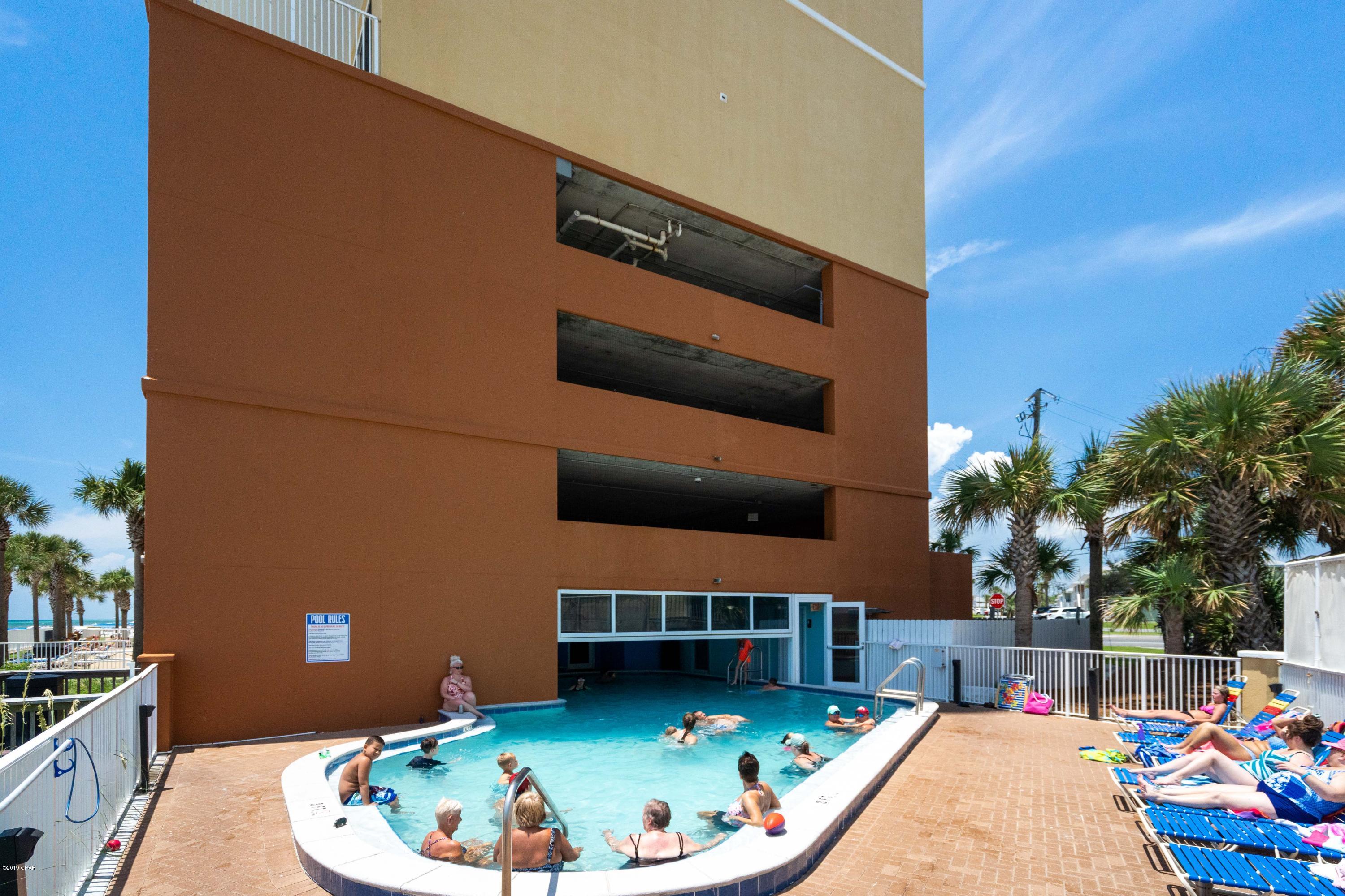 Tropic Winds - Residential