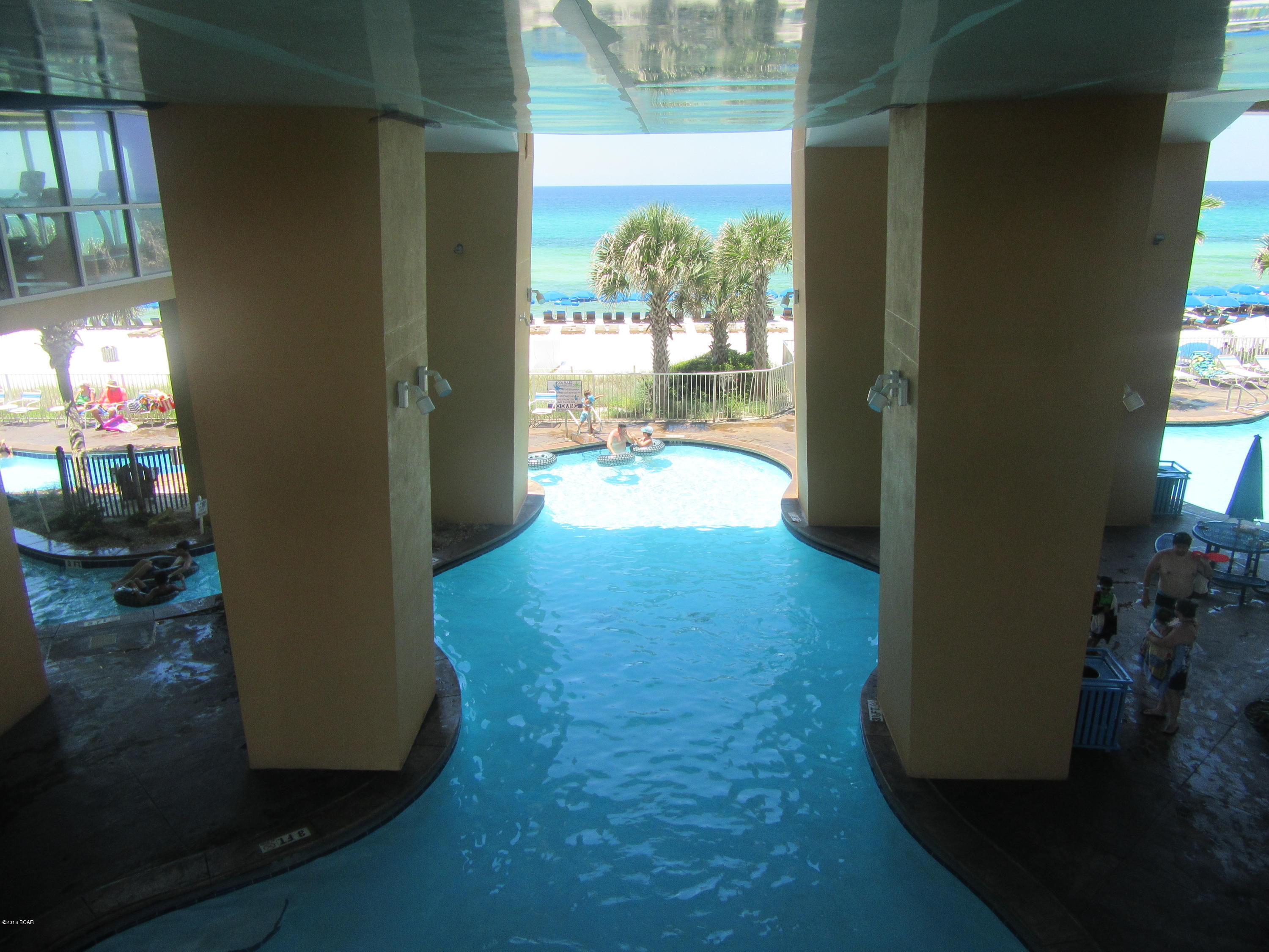 Splash Condo - Residential