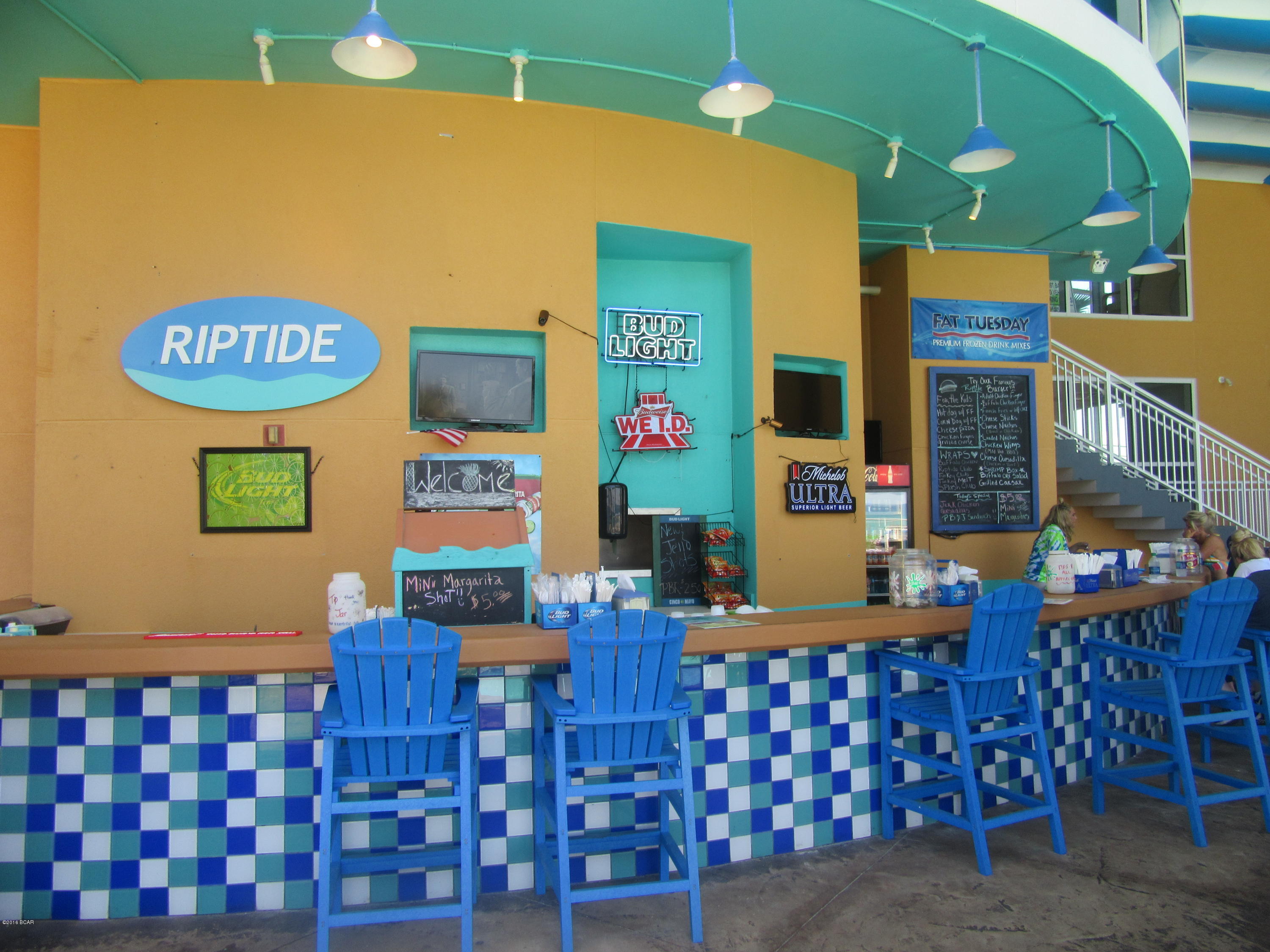 Splash Condo - Residential