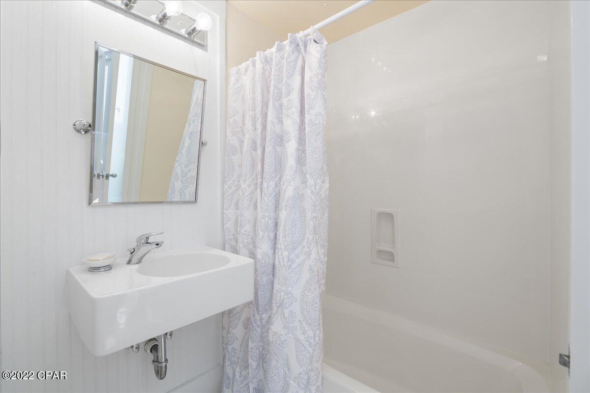 Shoreline Villas Twnhouse - Residential