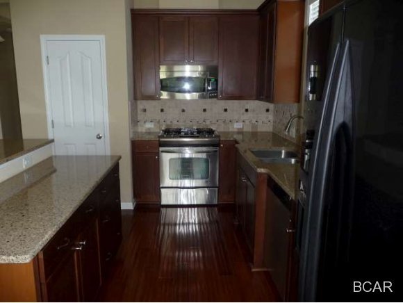 Hawks Landing - Residential Lease