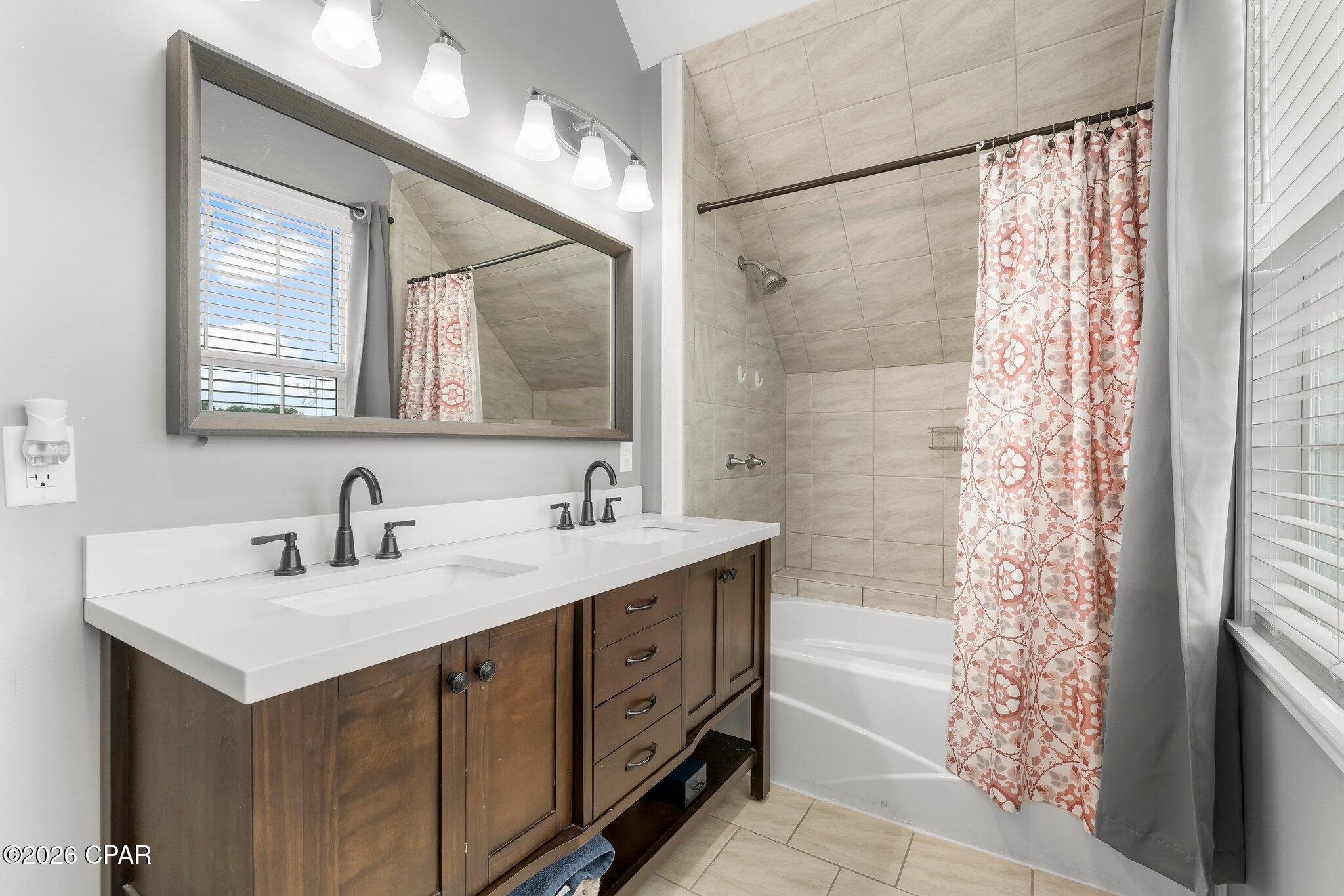 Grand Ridge - Residential