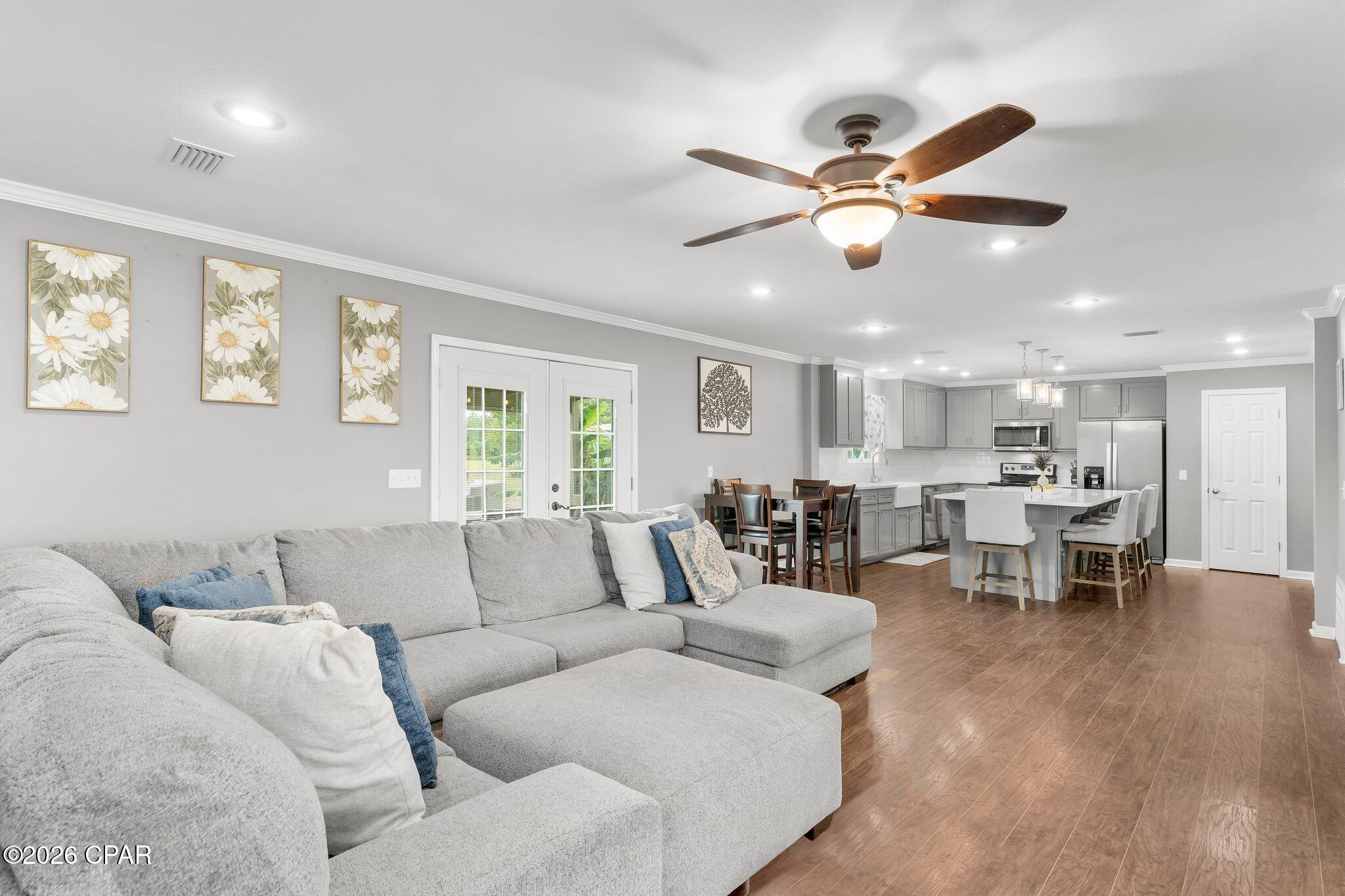 Grand Ridge - Residential