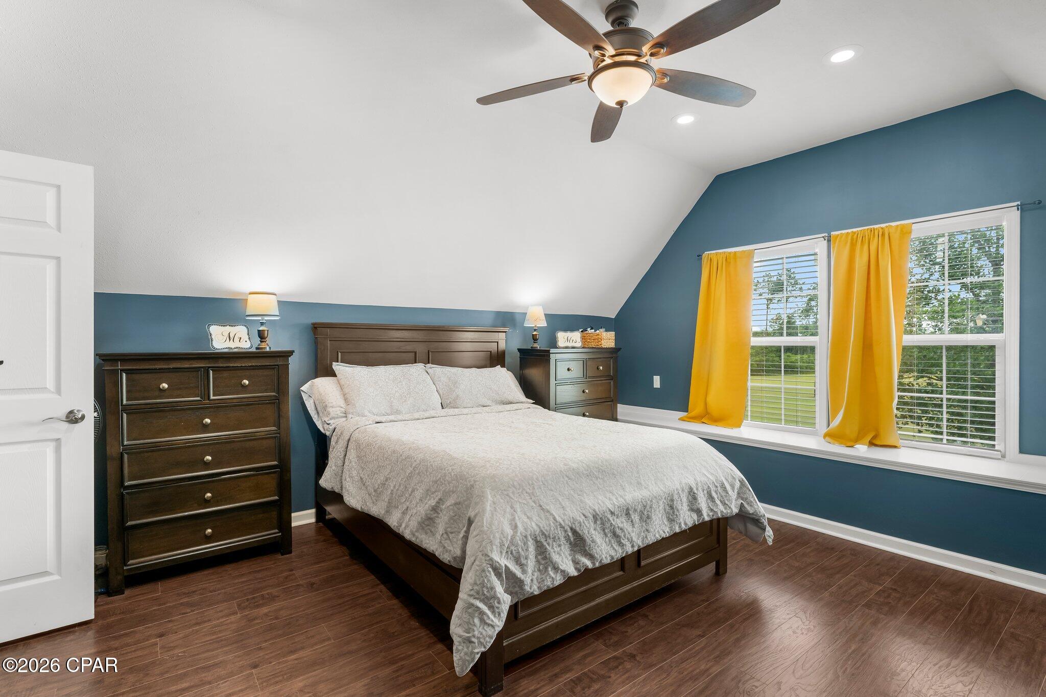 Grand Ridge - Residential