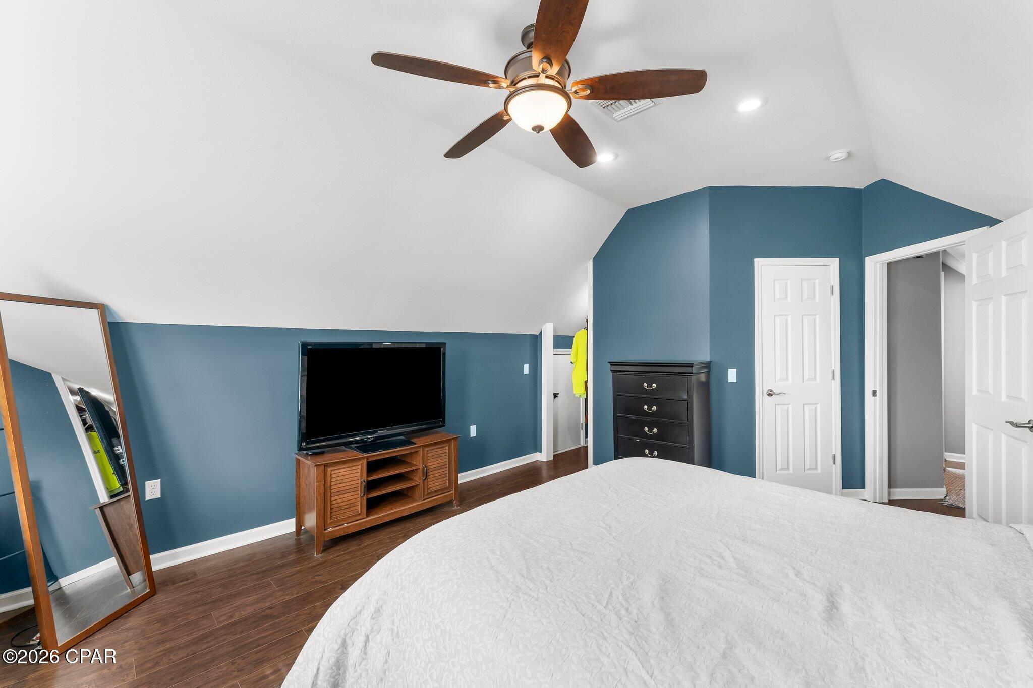 Grand Ridge - Residential