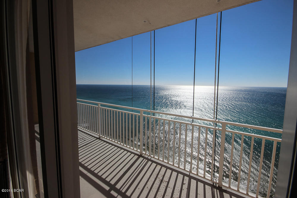 Splash Condo - Residential