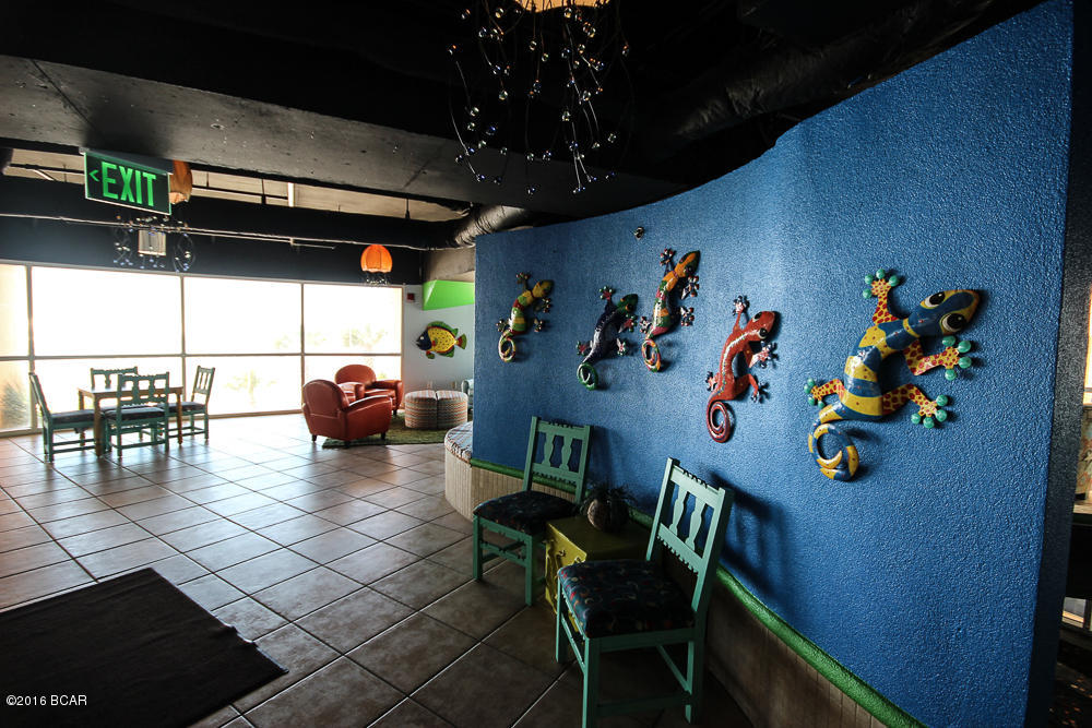 Splash Condo - Residential