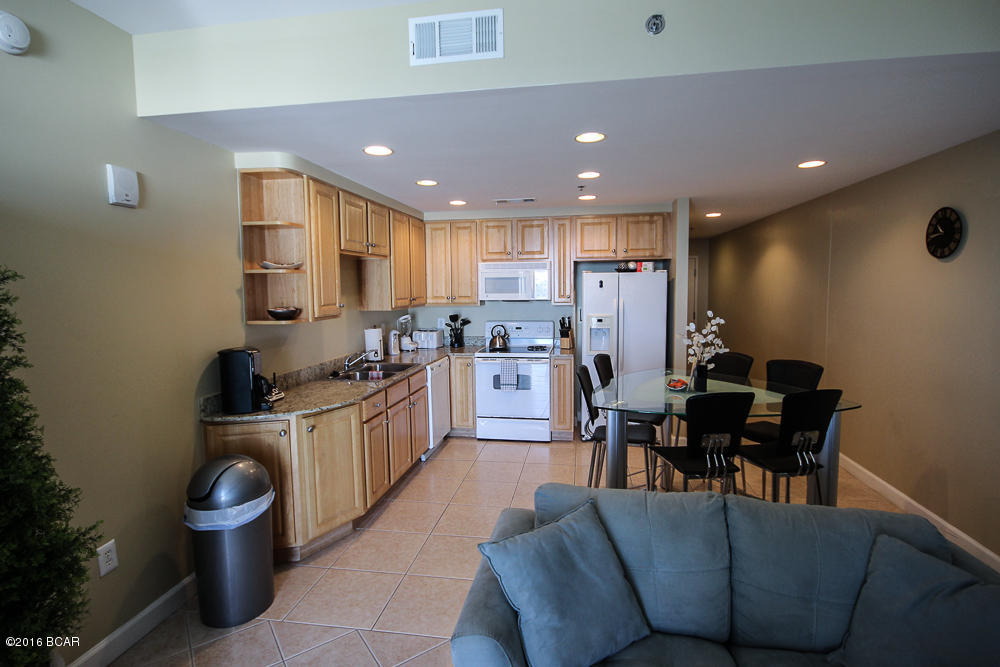 Splash Condo - Residential