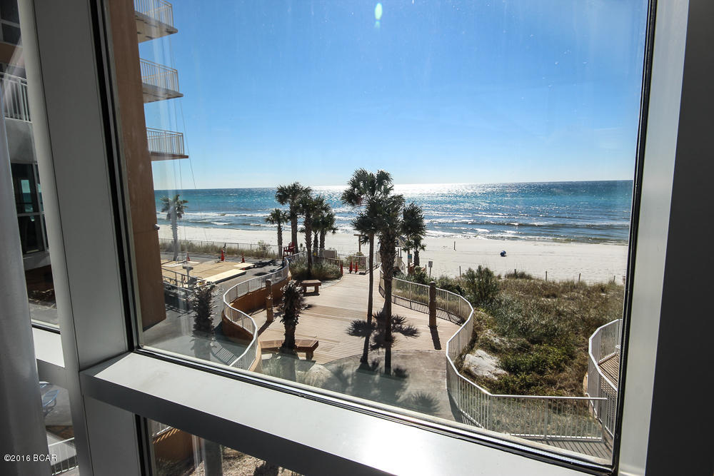 Splash Condo - Residential