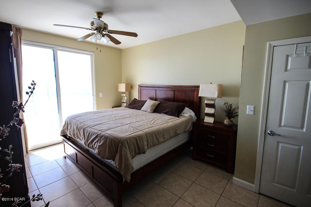 Splash Condo - Residential