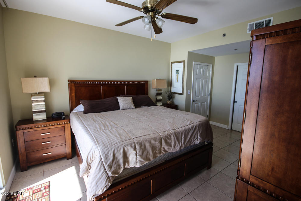 Splash Condo - Residential