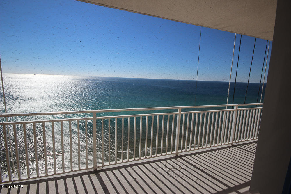 Splash Condo - Residential