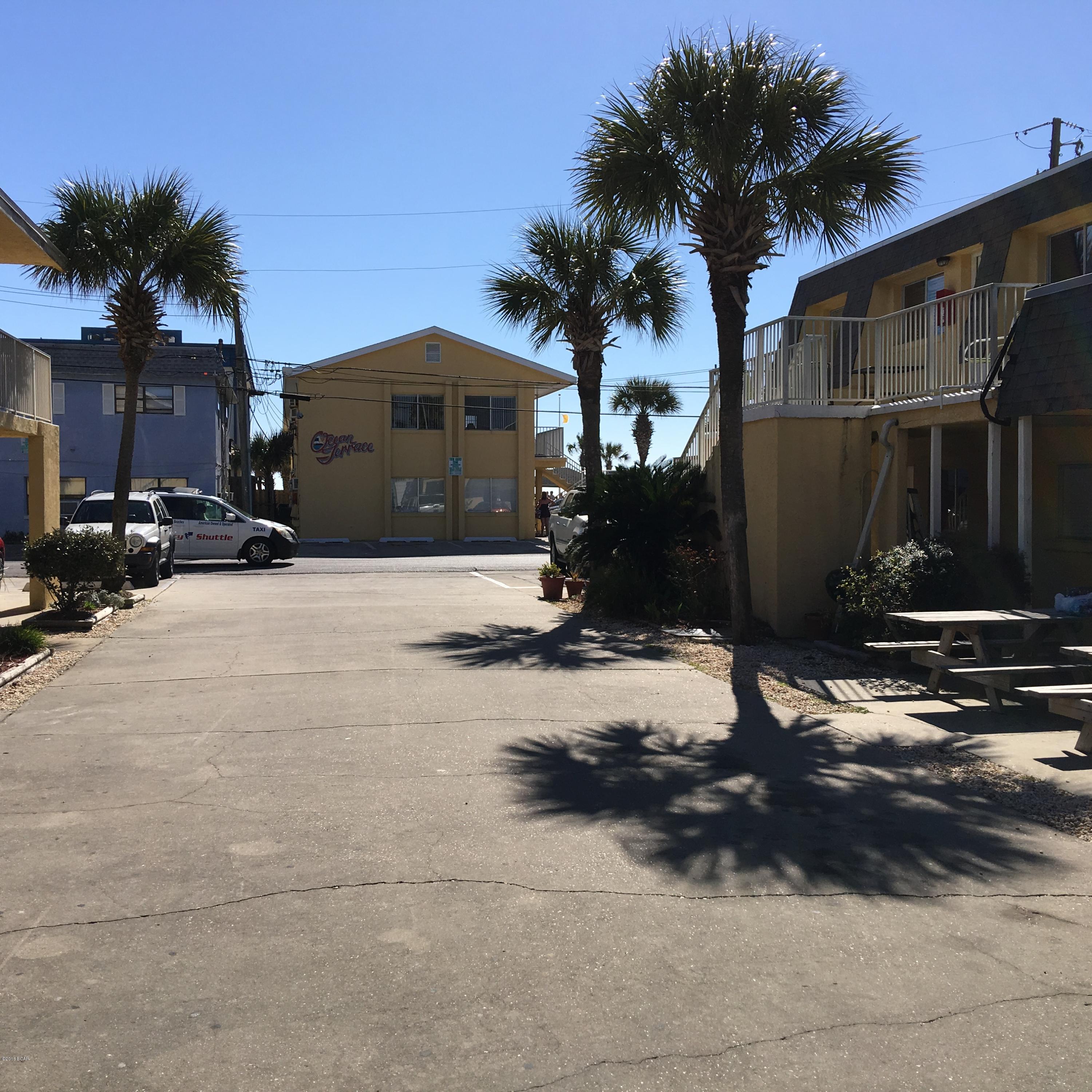 Ocean Terr. Condo. - Residential