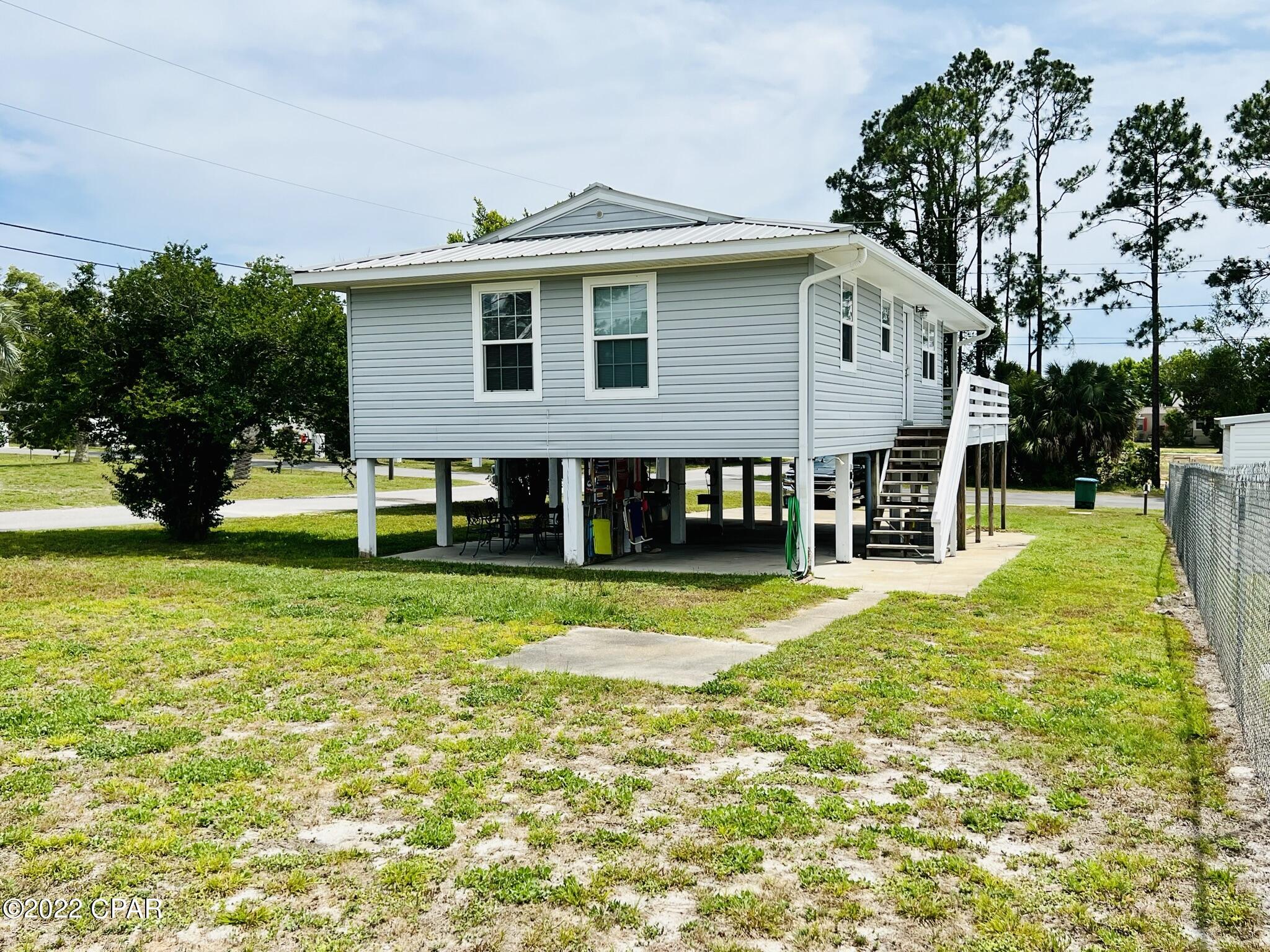 Laguna Beach Plaza - Residential