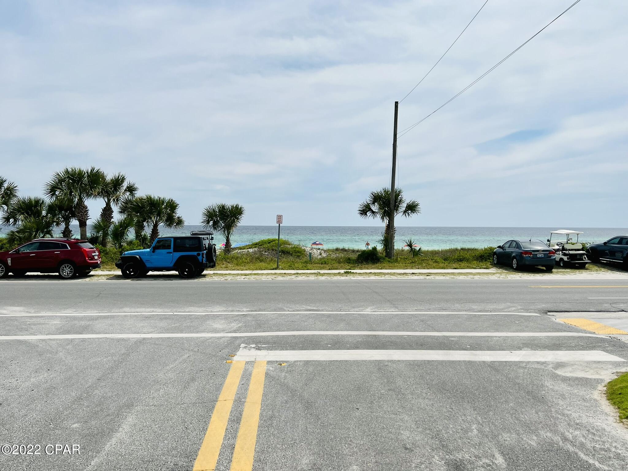 Laguna Beach Plaza - Residential