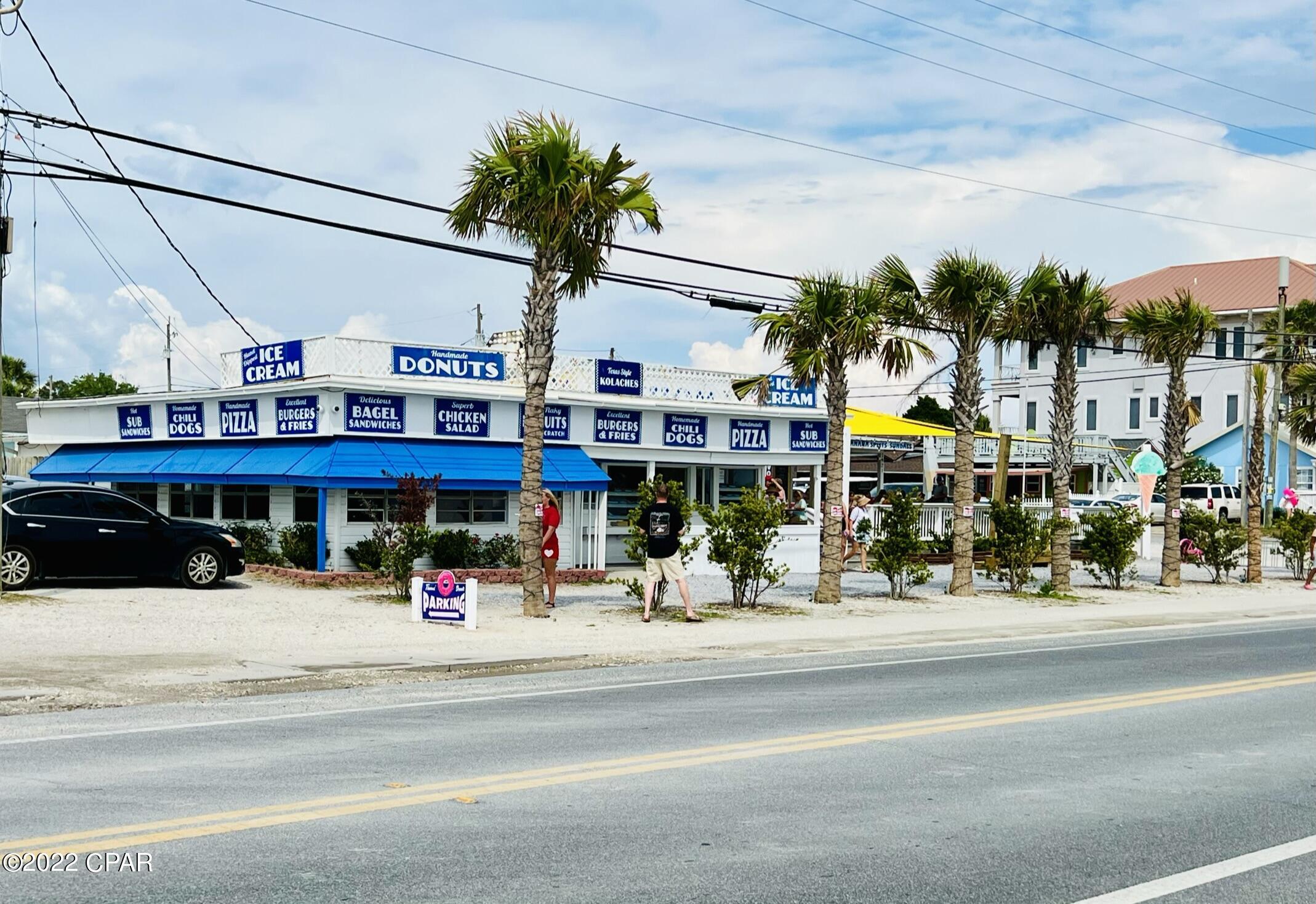 Laguna Beach Plaza - Residential