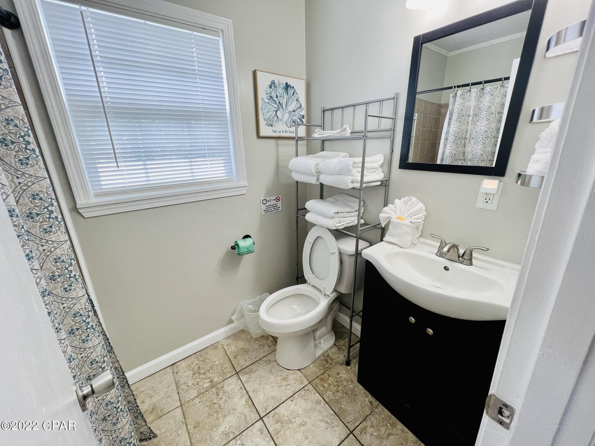 Laguna Beach Plaza - Residential