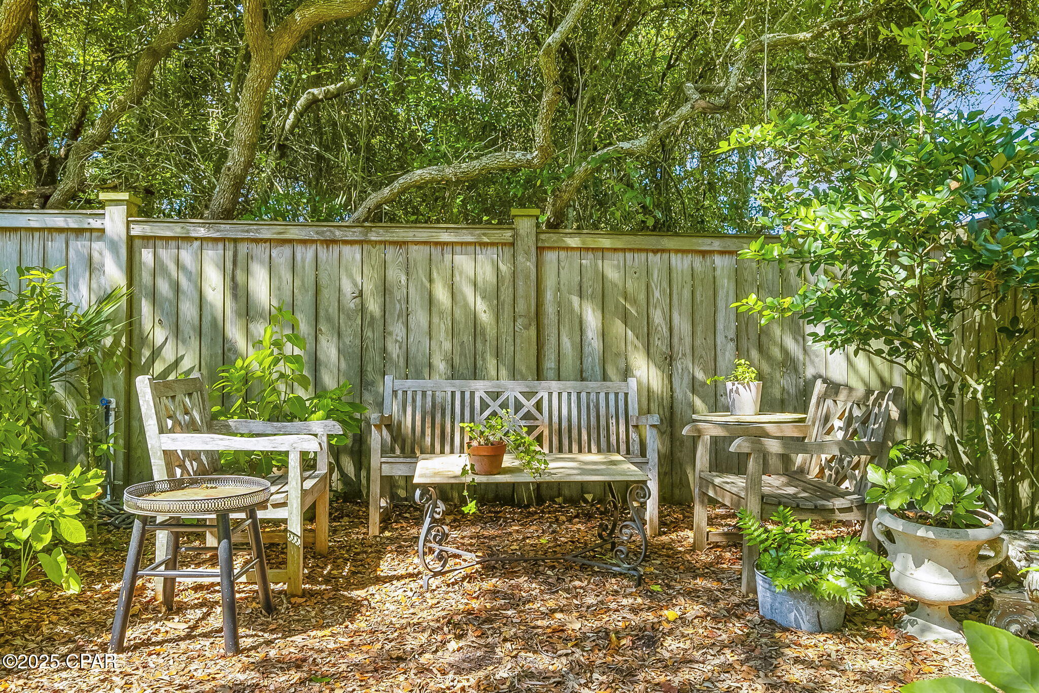 Laguna Beach Estates 1st Add - Residential