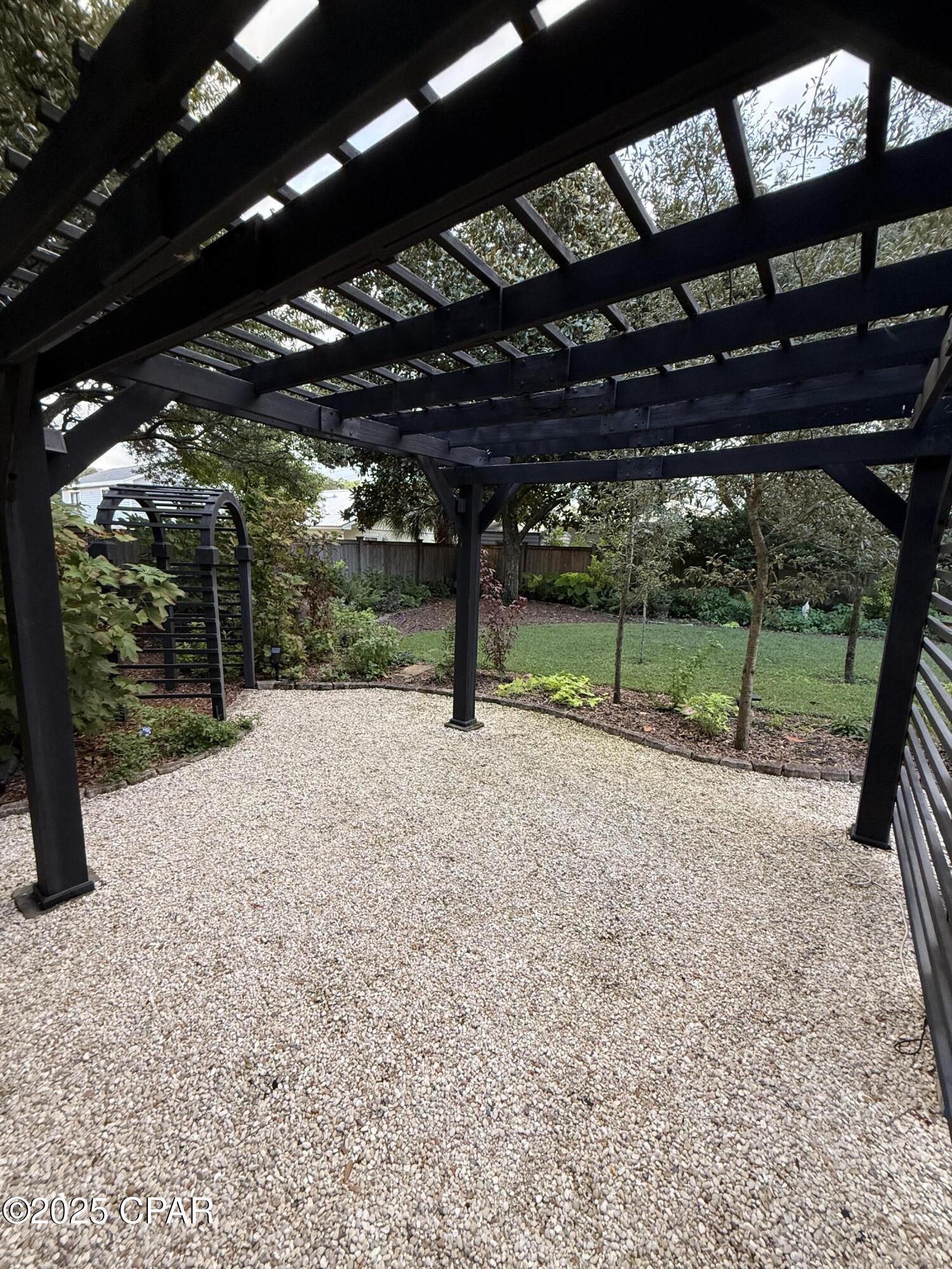 Laguna Beach Estates 1st Add - Residential