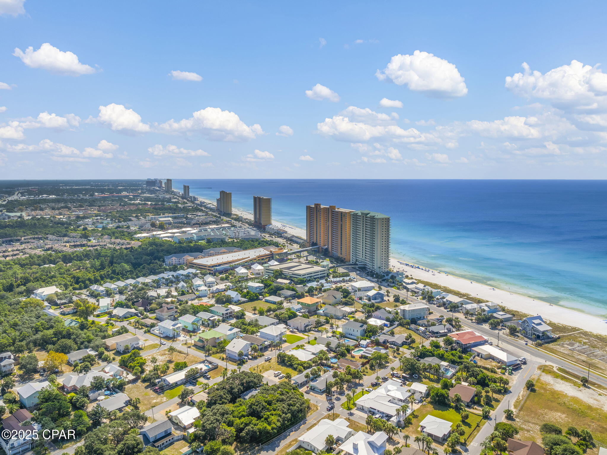 Laguna Beach Estates 1st Add - Residential