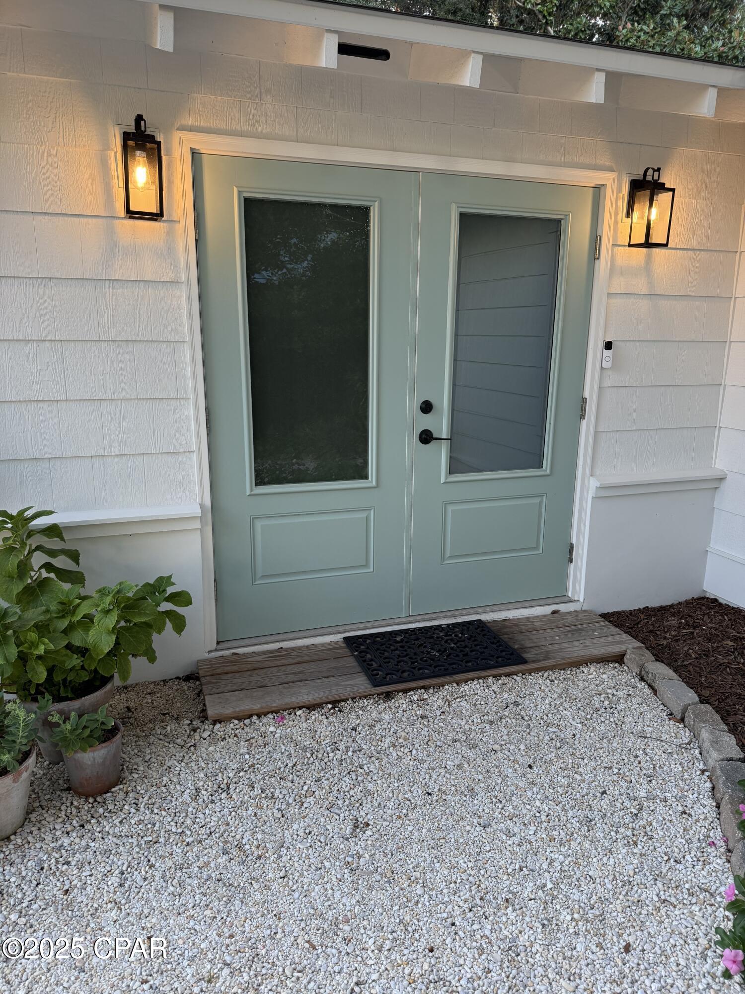 Laguna Beach Estates 1st Add - Residential