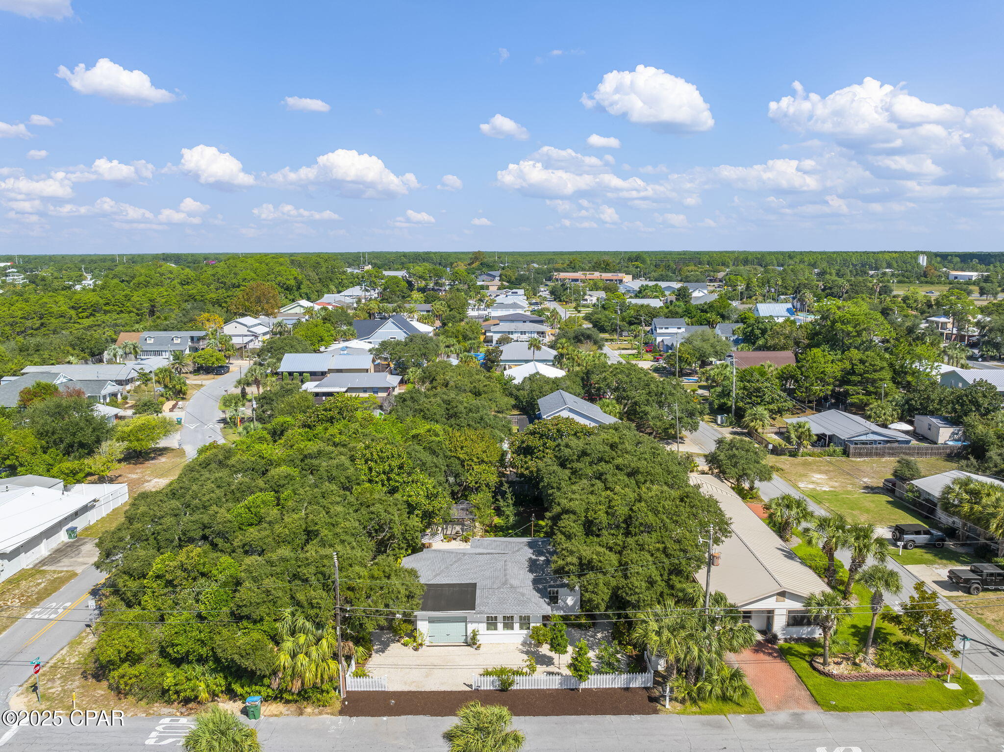 Laguna Beach Estates 1st Add - Residential