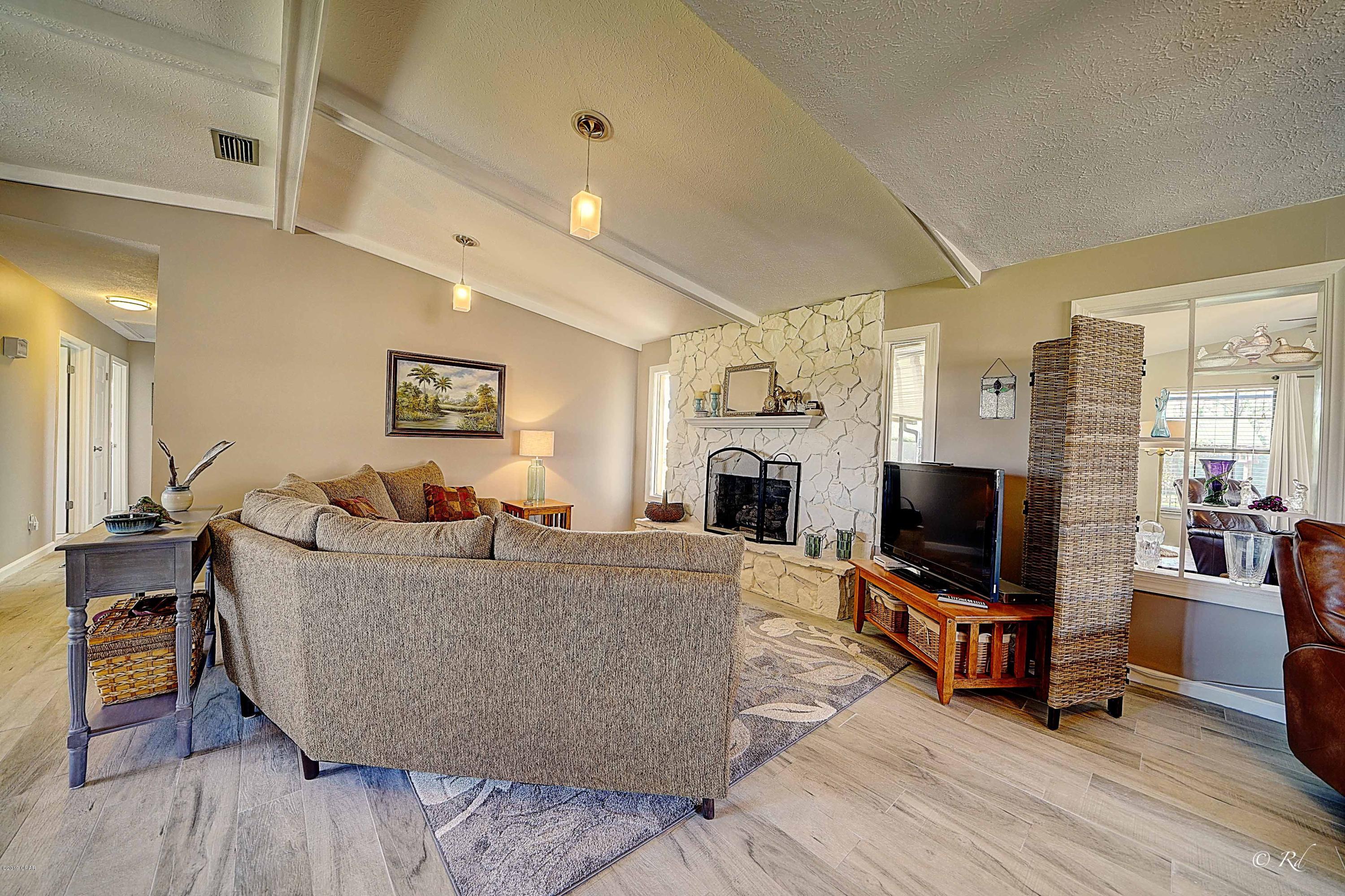 Deerpoint Estates - Residential