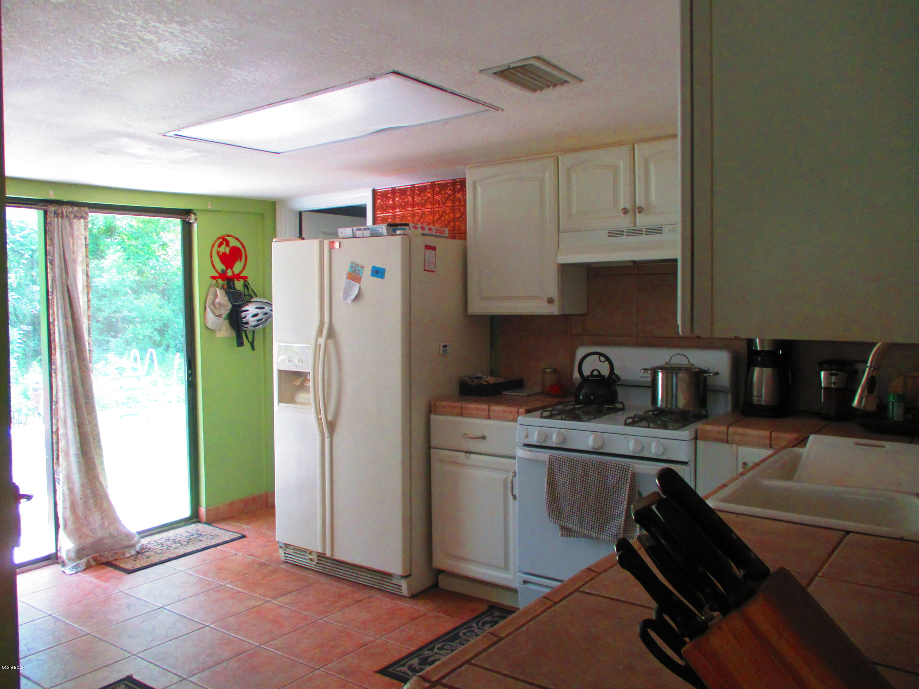 Keiths Bay Harbor Add - Residential Lease