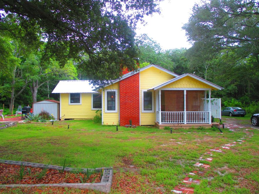 3/2 very spacious Florida Cottage on a large lot close to Tyndall AFB. All property sizes and ages are approximate, please measure and/or verify if important. School assignments are subject to change, please check with Bay County for most accurate information. Deposit is the same as the rent. Pets allowed with owner approval and NON REFUNDABLE pet fee applies per pet. Breed restrictions apply.