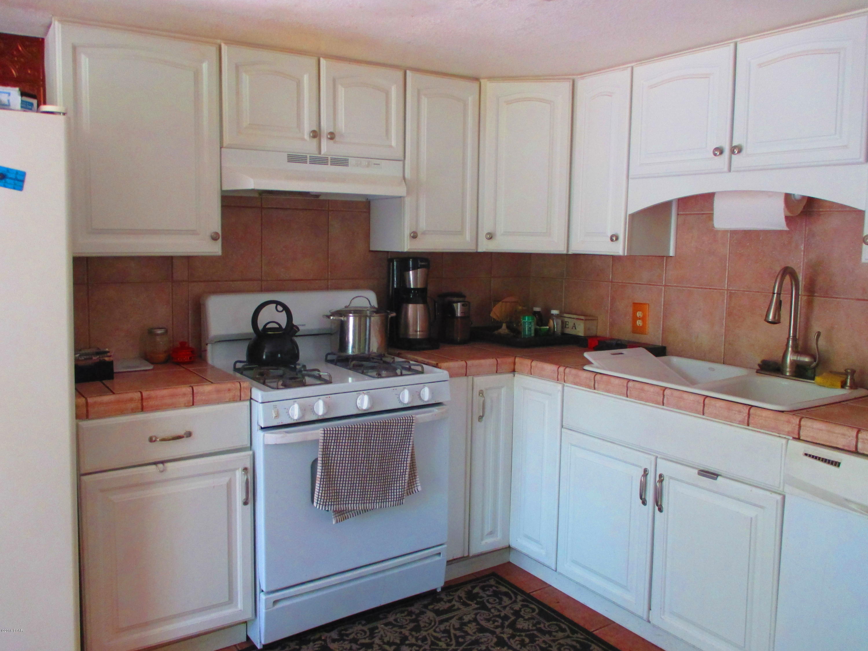 Keiths Bay Harbor Add - Residential Lease