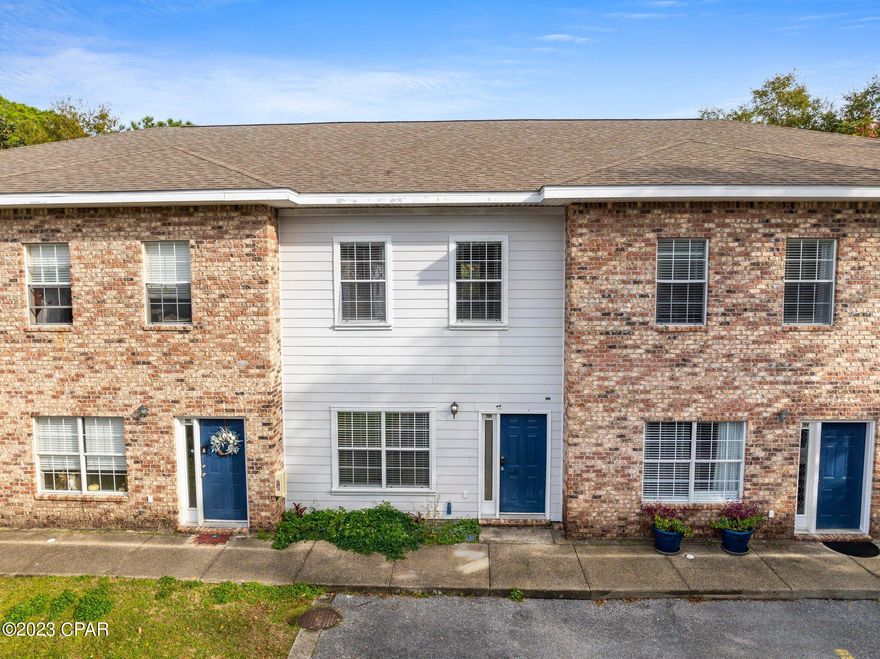 $2,000 seller concession with acceptable offer if buyer uses preferred lender! Back on market, no fault to seller. Buyer could not obtain financing due to personal reasons.

Welcome to 637 Gap Creek Drive in the heart of Fort Walton Beach - an inviting townhome that seamlessly blends comfort, convenience, and coastal charm. This attached unit features 3 oversized bedrooms, 2.5 bathrooms, and an array of amenities tailored for families, military members, or those seeking a lucrative rental opportunity.


Step into a residence where thoughtful design meets practical living. The master bedroom, strategically positioned on the bottom floor, provides a retreat-like haven, ensuring privacy and ease of access. Upstairs, two additional spacious bedrooms share a generously sized bathroom complete with a double vanity and ample cabinet storage.

The home's kitchen boasts newer energy-efficient appliances, offering both modern functionality and environmental consciousness. From downtown Fort Walton Beach to Elgin Air Force Base, local hospitals, and various job opportunities, this property enjoys a prime location with easy access to essential amenities.

Explore the nearby attractions, including shopping centers, movie theaters, jump parks, and more. The convenience extends to the beautiful beaches of Destin and Fort Walton, just a quick drive away, providing the perfect backdrop for coastal living.

Recent upgrades enhance the interior, with brand new LVP flooring gracing the main living areas on the first floor. The entire home has been freshly painted, creating a clean and welcoming ambiance.

This property not only caters to families but also offers an excellent investment opportunity for military members looking to own or rent to fellow service personnel. Embrace the Gulf Coast lifestyle, where this townhome at 637 Gap Creek Drive becomes not just a home but a gateway to the best of Fort Walton Beach and its surrounding areas.

Discover the perfect blend of functionality and style - schedule a viewing today and make this property your own!