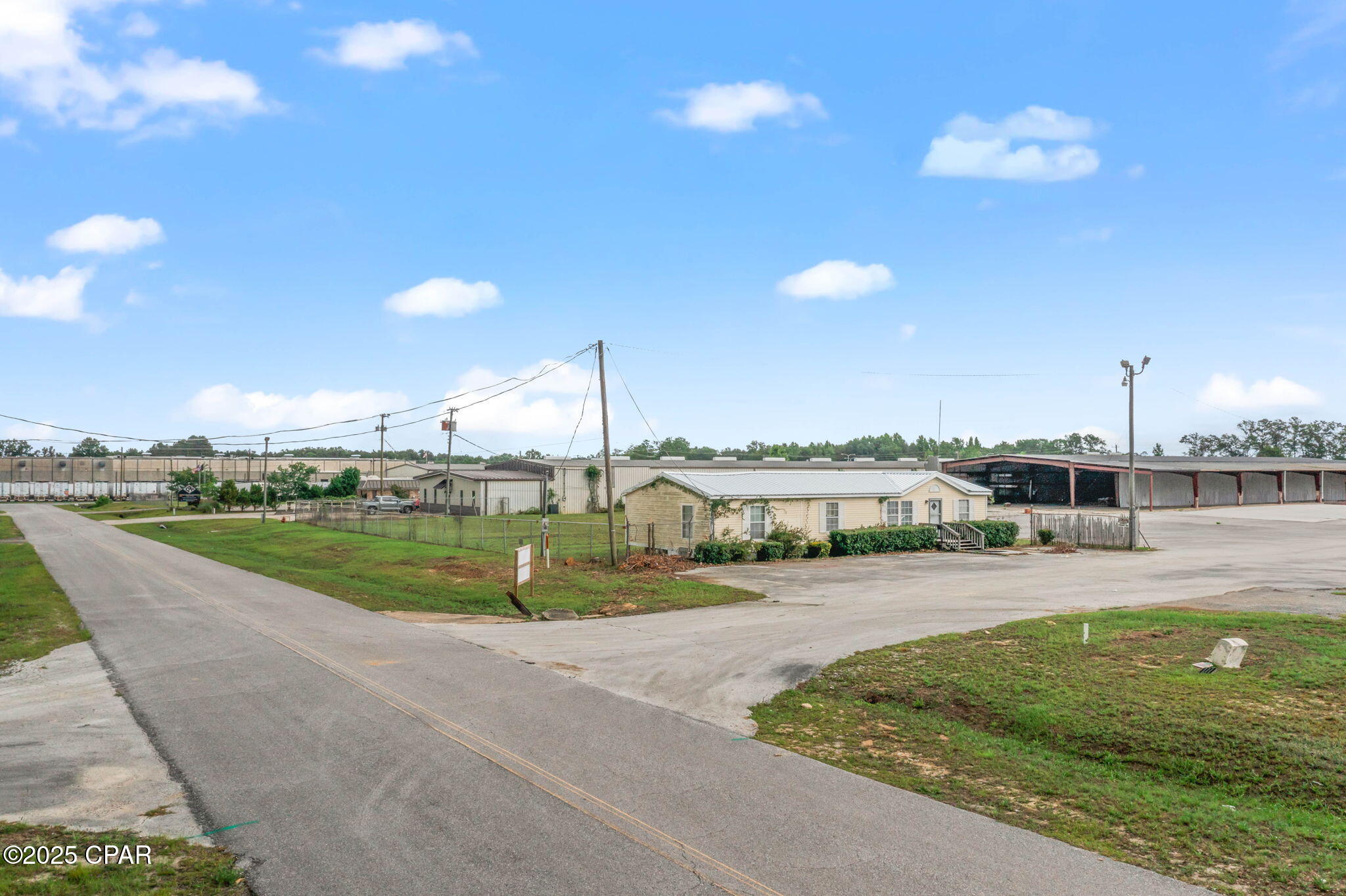 [No Recorded Subdiv] - Commercial Sale