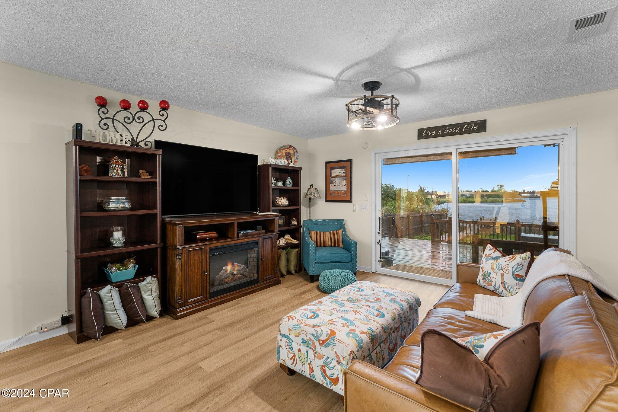 Waters Edge - Residential