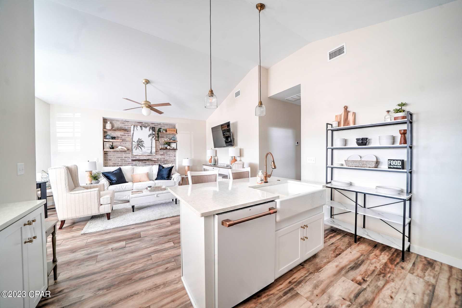 Venture Out Travel Trail - Residential